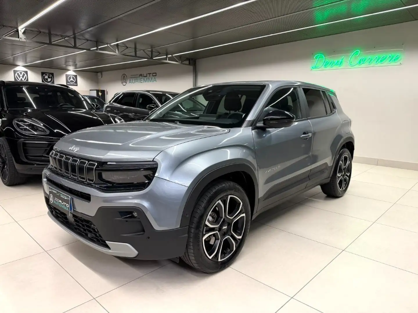 Jeep Avenger 1.2 E-HYBRID SUMMIT 110 CV EDCT6 UFFICIALE Grigio - 1