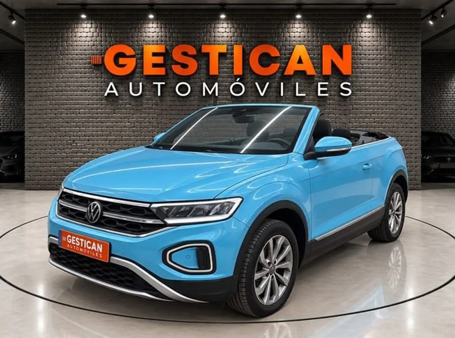 Volkswagen T-Roc Cabrio Style 1.0 TSI 81kW (110CV) Azul - 1