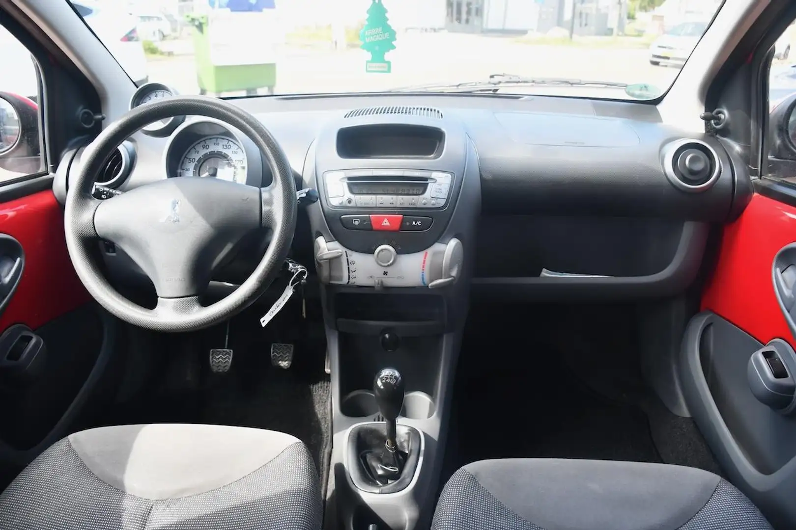 Peugeot 107 1.0-12V XR Rood - 2
