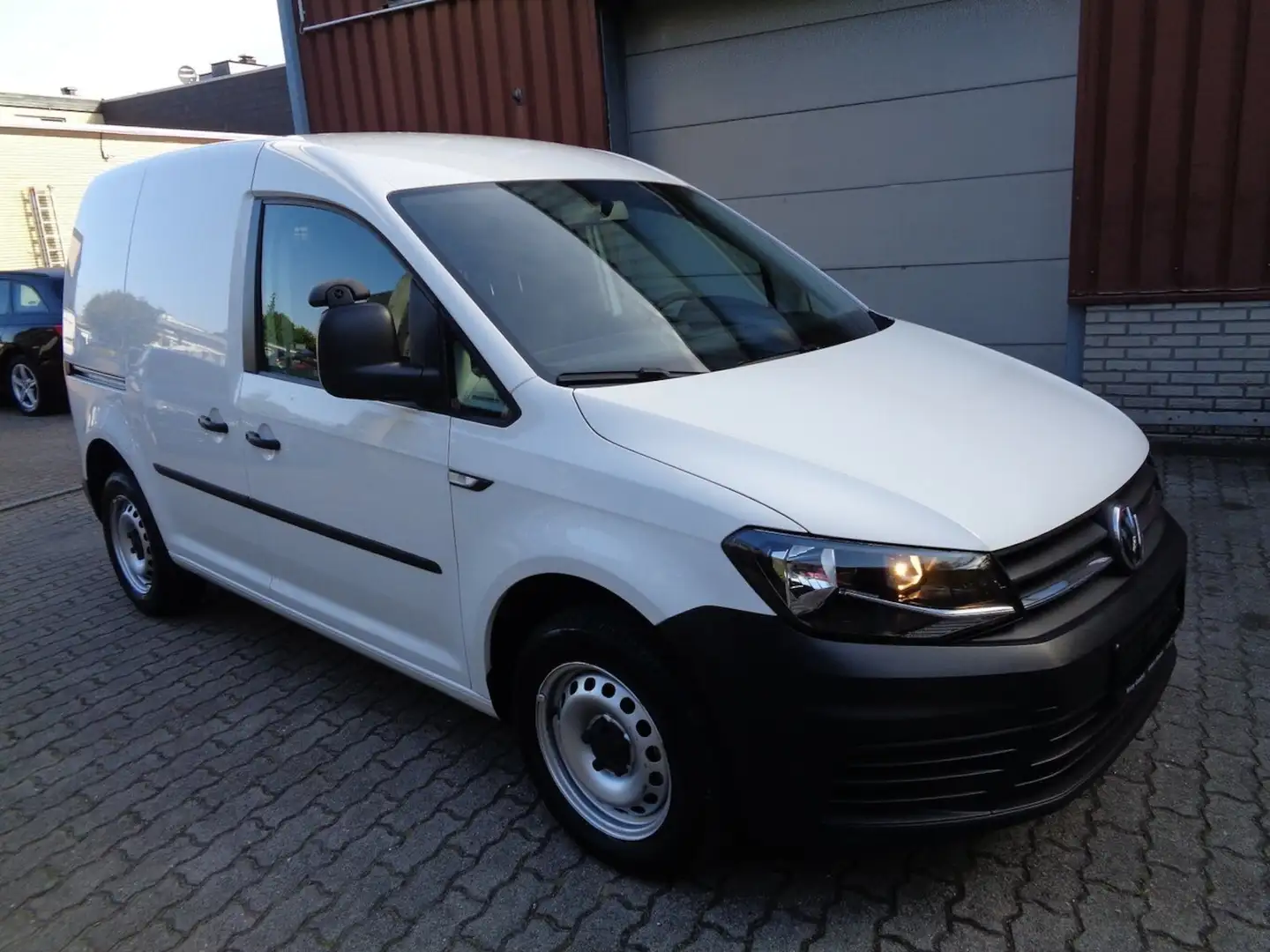 Volkswagen Caddy 2.0 TDI, DSG, Klima, AHK, PDC Weiß - 1