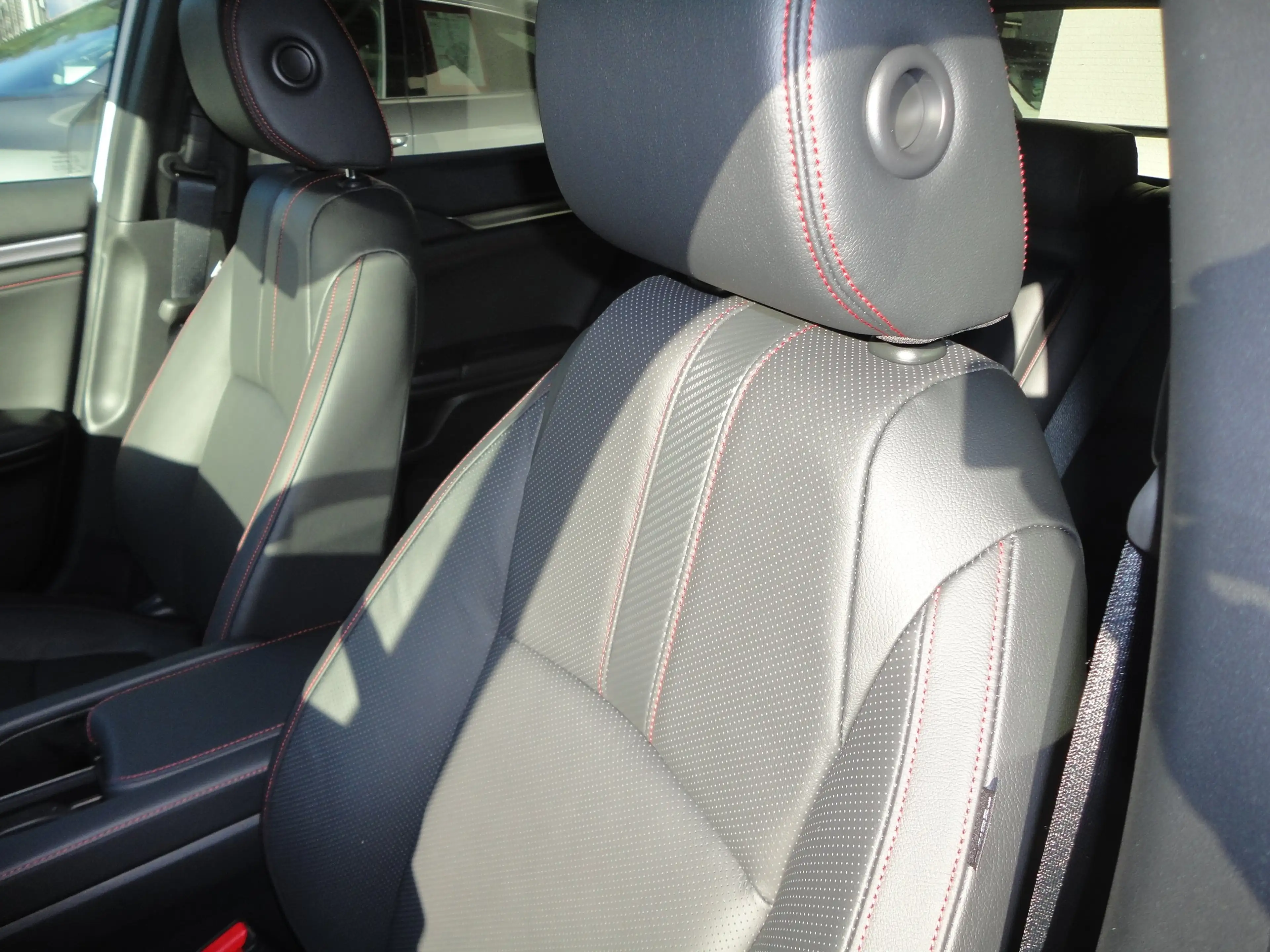 Honda Civic 1.0 Dynamic Limited Edition — photo 10