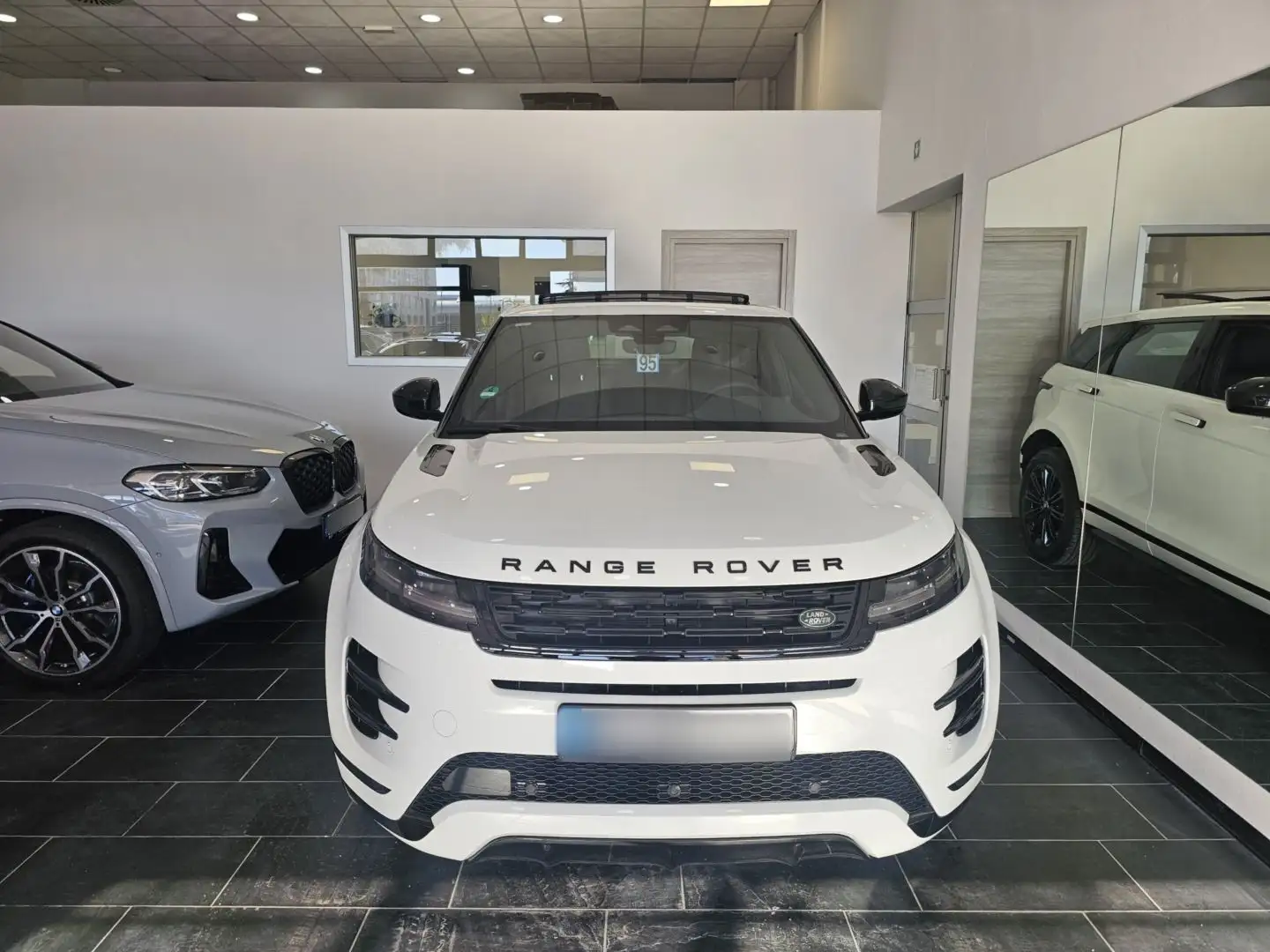 Land Rover Range Rover Evoque Dynamic SE Tetto Navi C.20 BlackPack NEW MODEL Blanco - 2