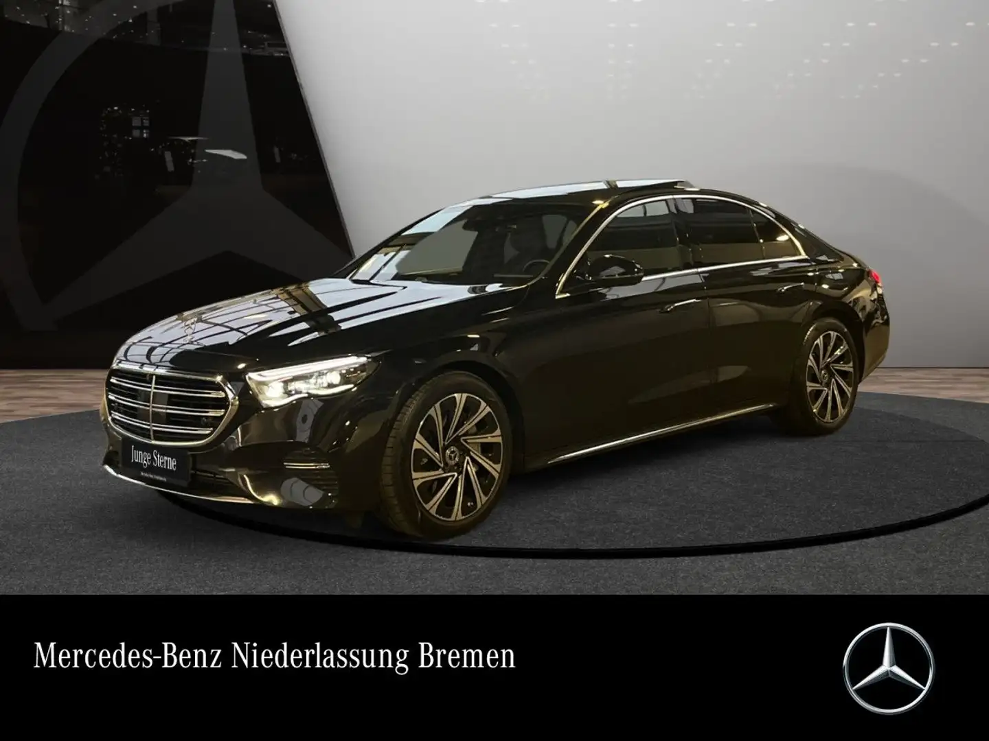 Mercedes-Benz E 300 e 4M Fahrass 360° Airmat Pano Distr. HUD PTS Schwarz - 1
