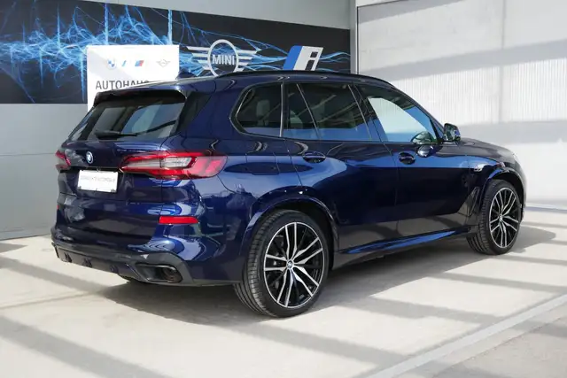 BMW X5 xDrive 45e *M-Paket/Laser/Pano./AHK/360°/HUD/ACC/Sitzlüftung/22 Zoll* Ansicht 34
