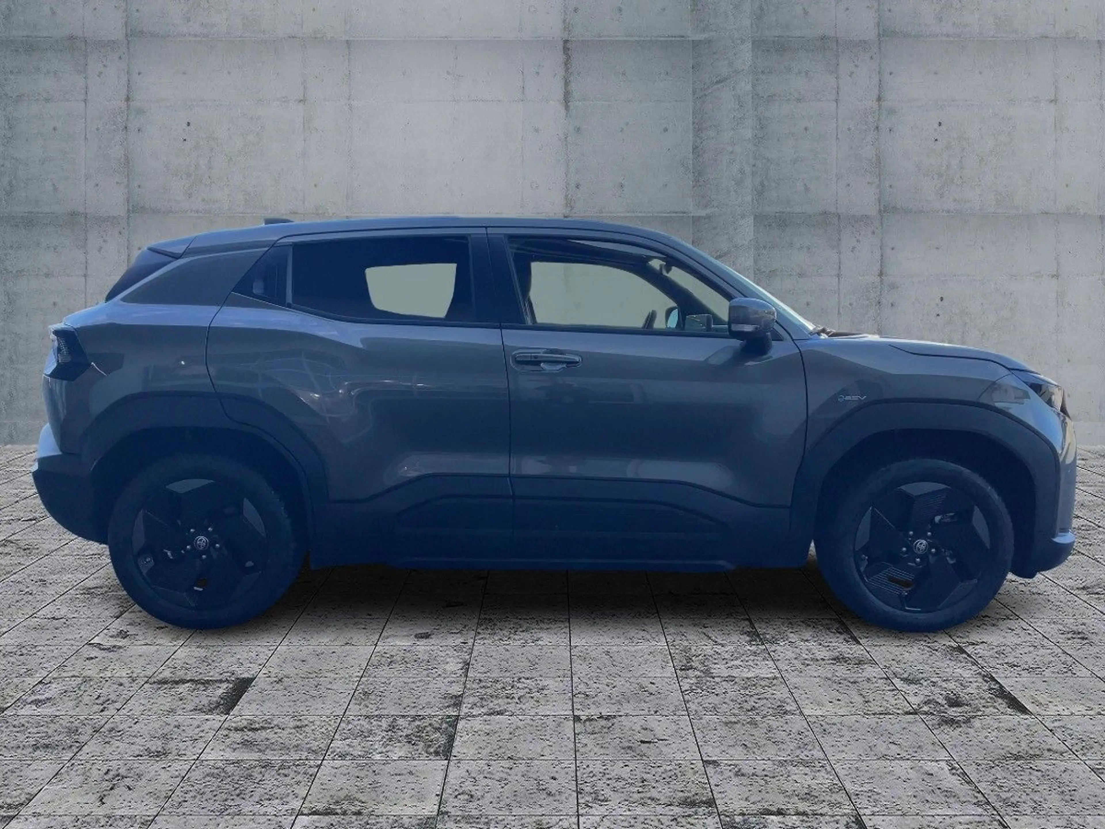 Toyota Urban Cruiser 128 kW / 61 kWh Teamplayer — photo 7