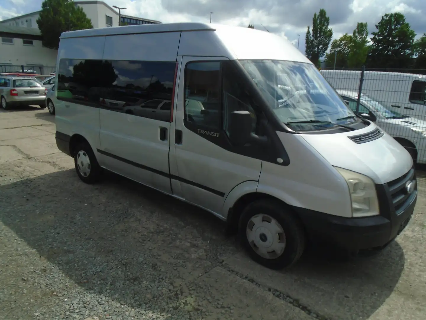 Ford Transit 300 K TDCi Basis Argent - 2