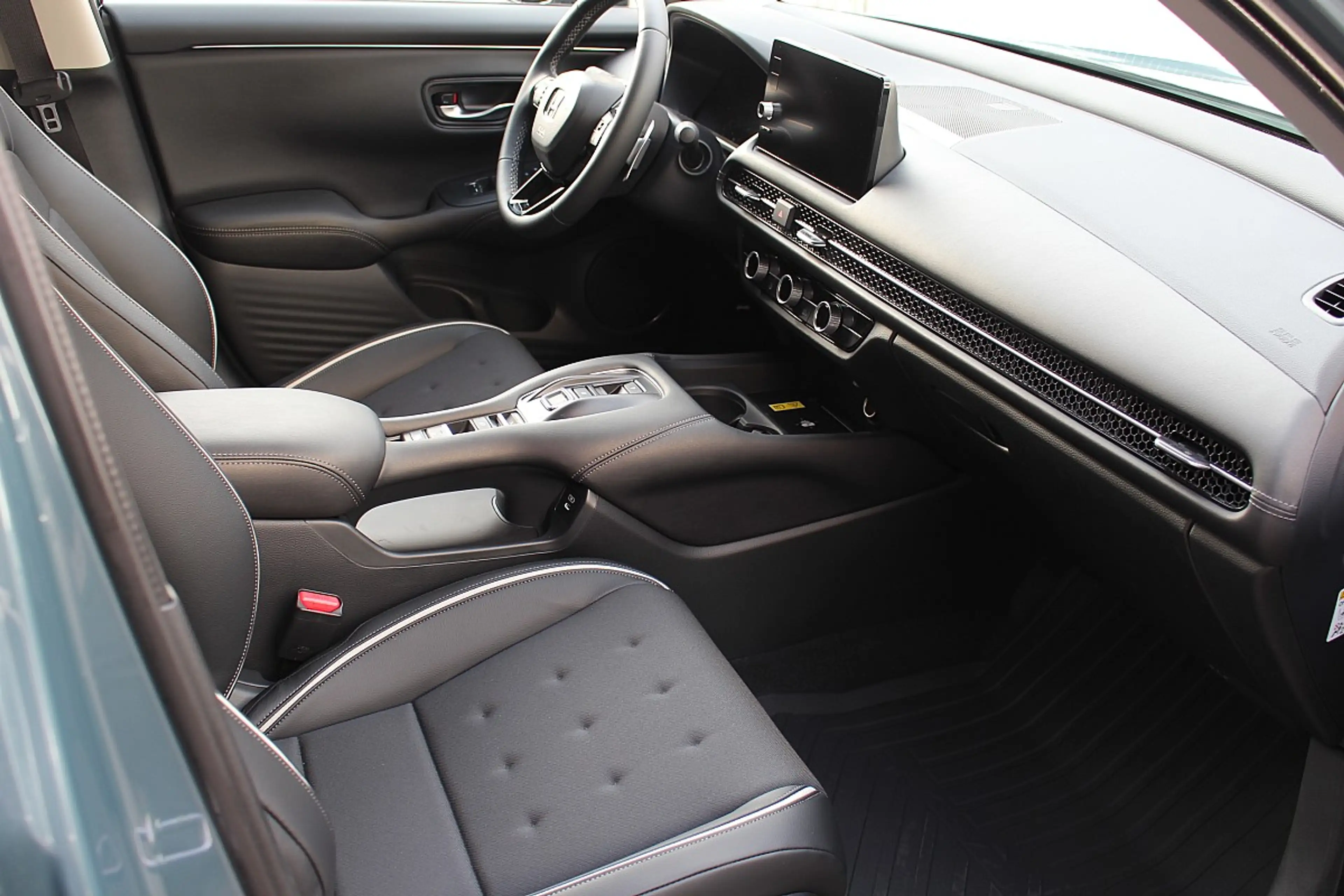 Honda ZR-V 2,0 i-MMD Hybrid Sport Aut. — photo 13