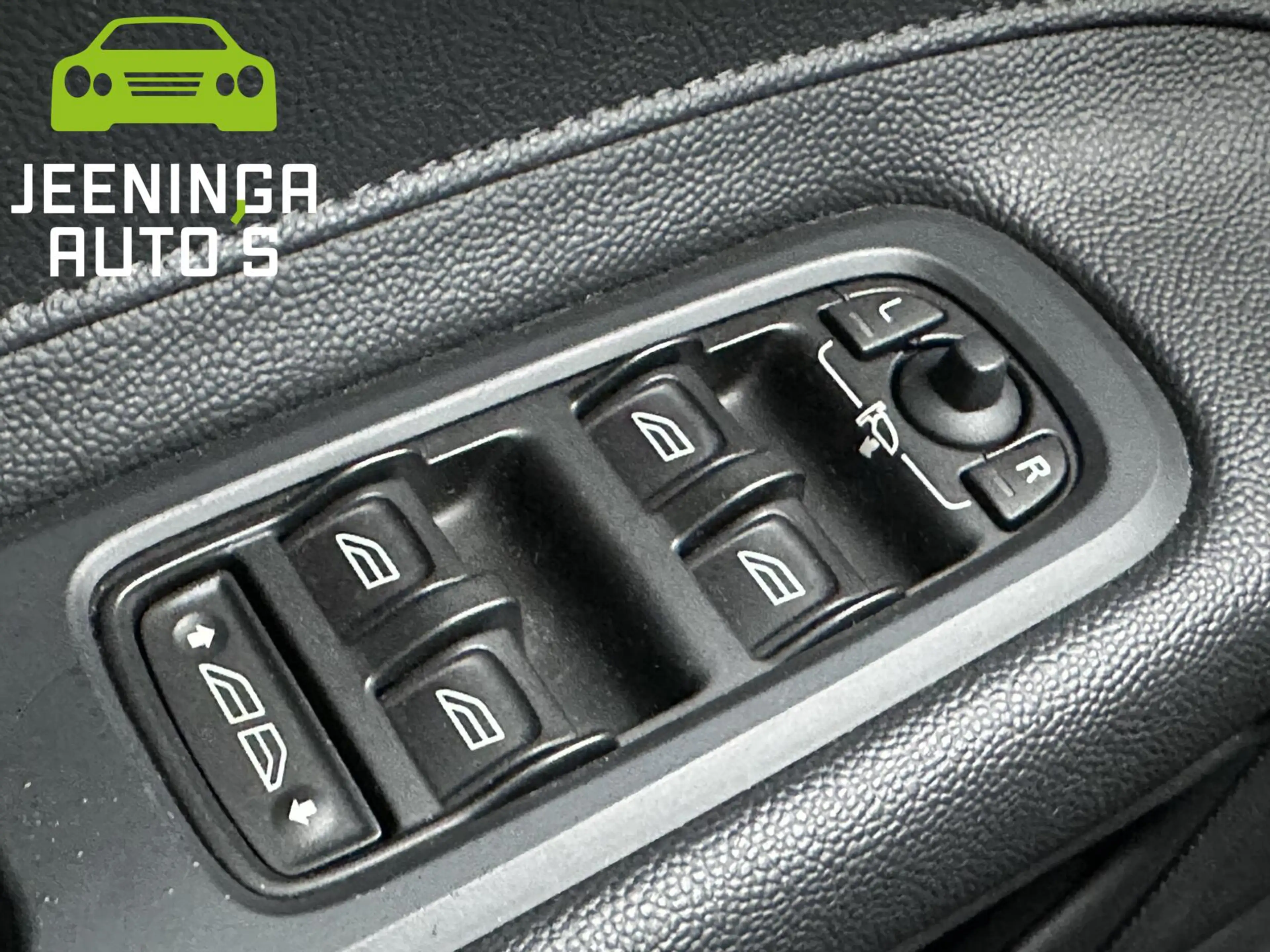 Volvo C70 Convertible 2.5 T5 Momentum|Stoelverwarming|Navi|M — photo 33
