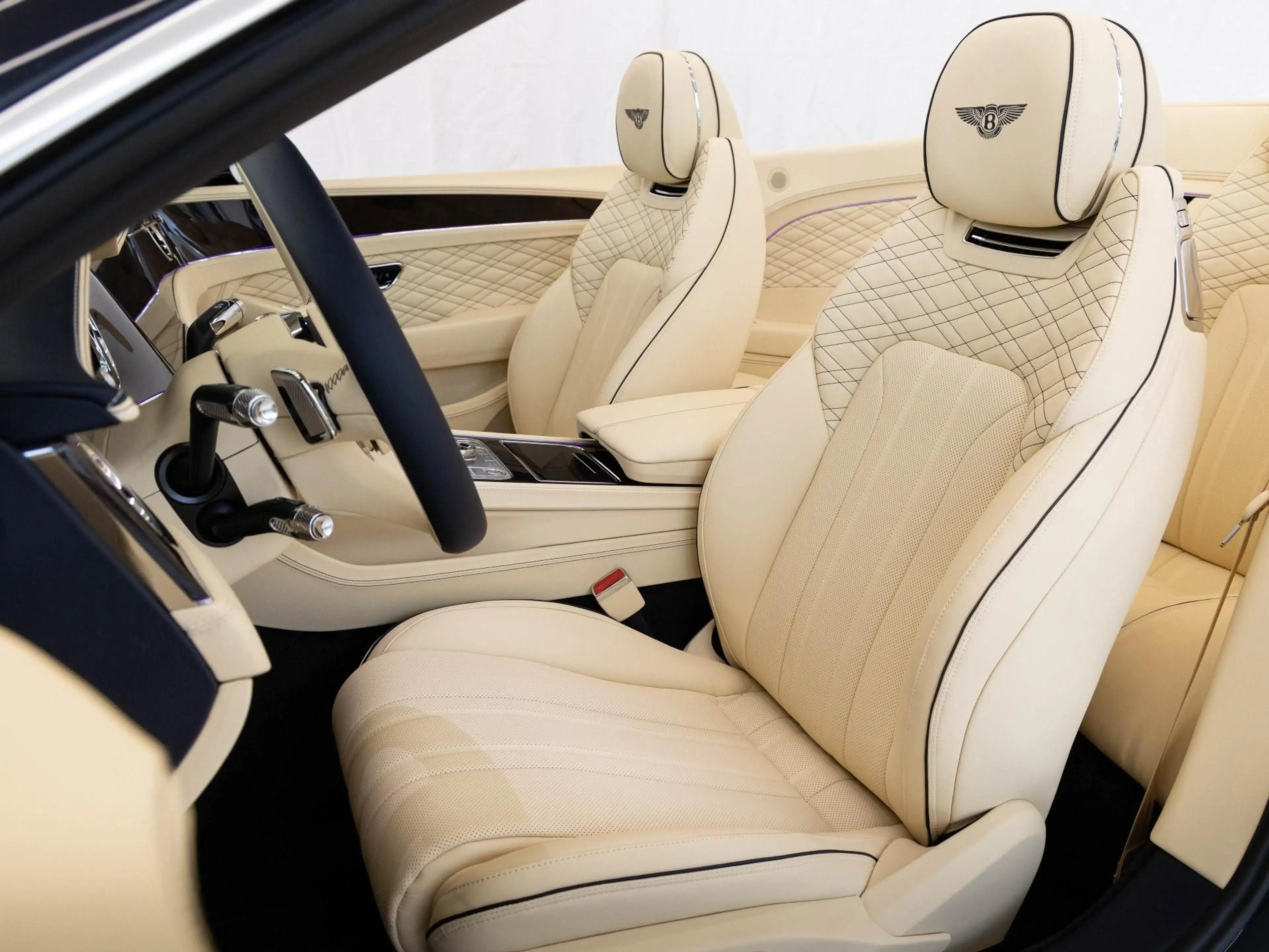 Bentley Continental GTC (MY26) von BENTLEY FRANKFURT — photo 10