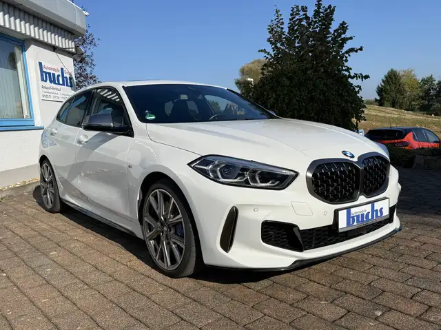 Bmw 135 M135i xDrive HUD Harman Kardon Lenkradheizung Pano