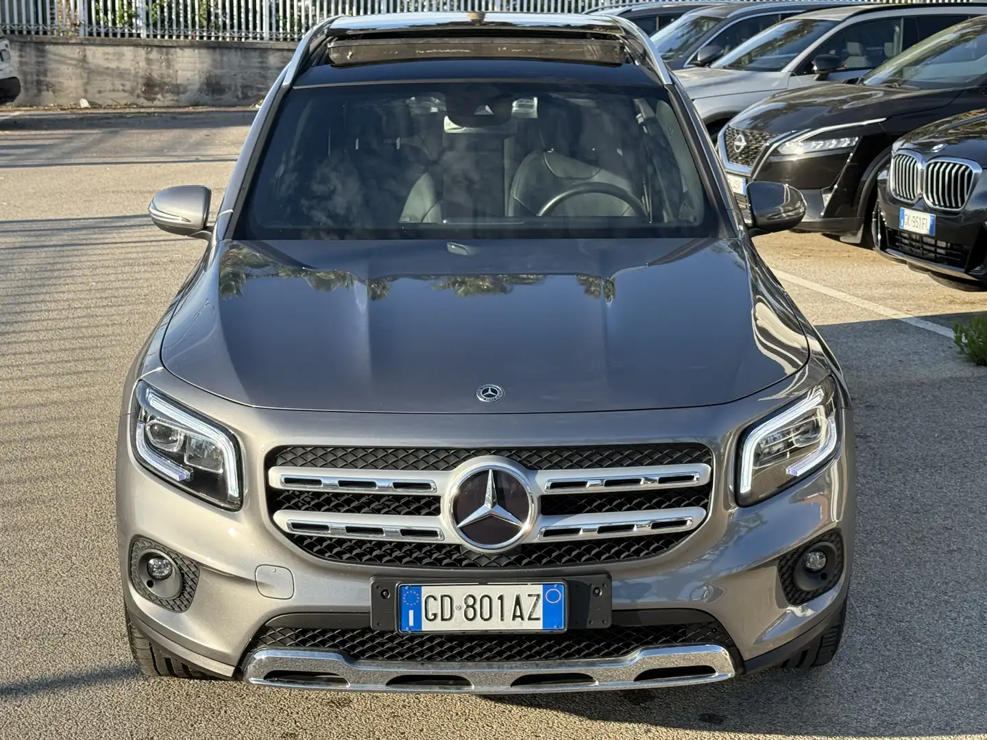 Mercedes-Benz GLB 200 d Sport Plus 4matic auto Grigio - 2