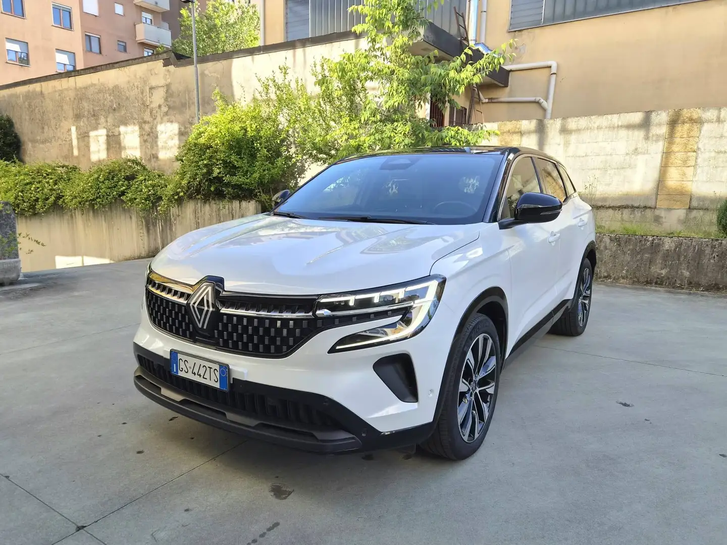 Renault Austral 1.2 E-Tech Full Hybrid Techno 200 in vendita da Aracars