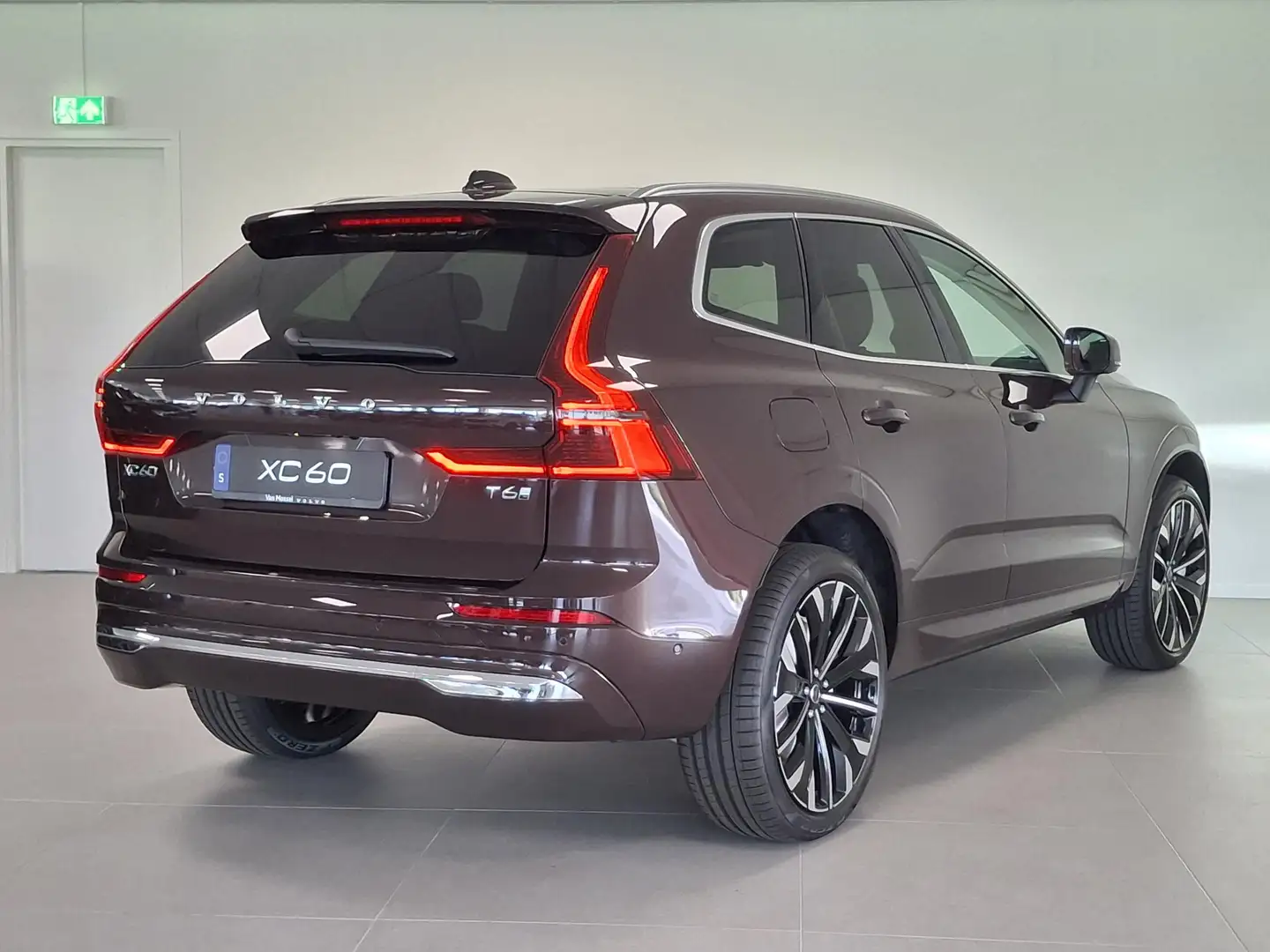 Volvo XC60 T6 Plug-in hybrid AWD Ultra Bright | Panoramadak | - 2