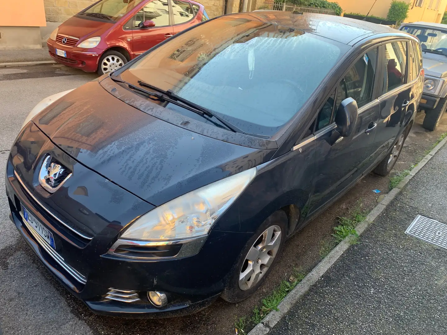 Peugeot 5008 5008 1.6 hdi 16v Feline 110cv Nero - 2