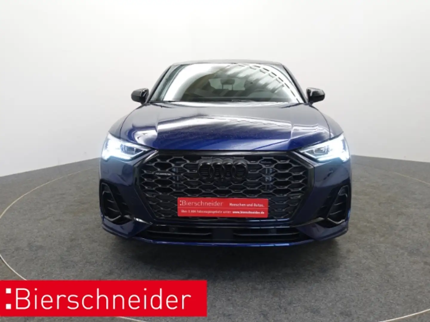 Audi Q3 Sportback 40 TDI quattro S tronic line PANO SONOS Blau - 2