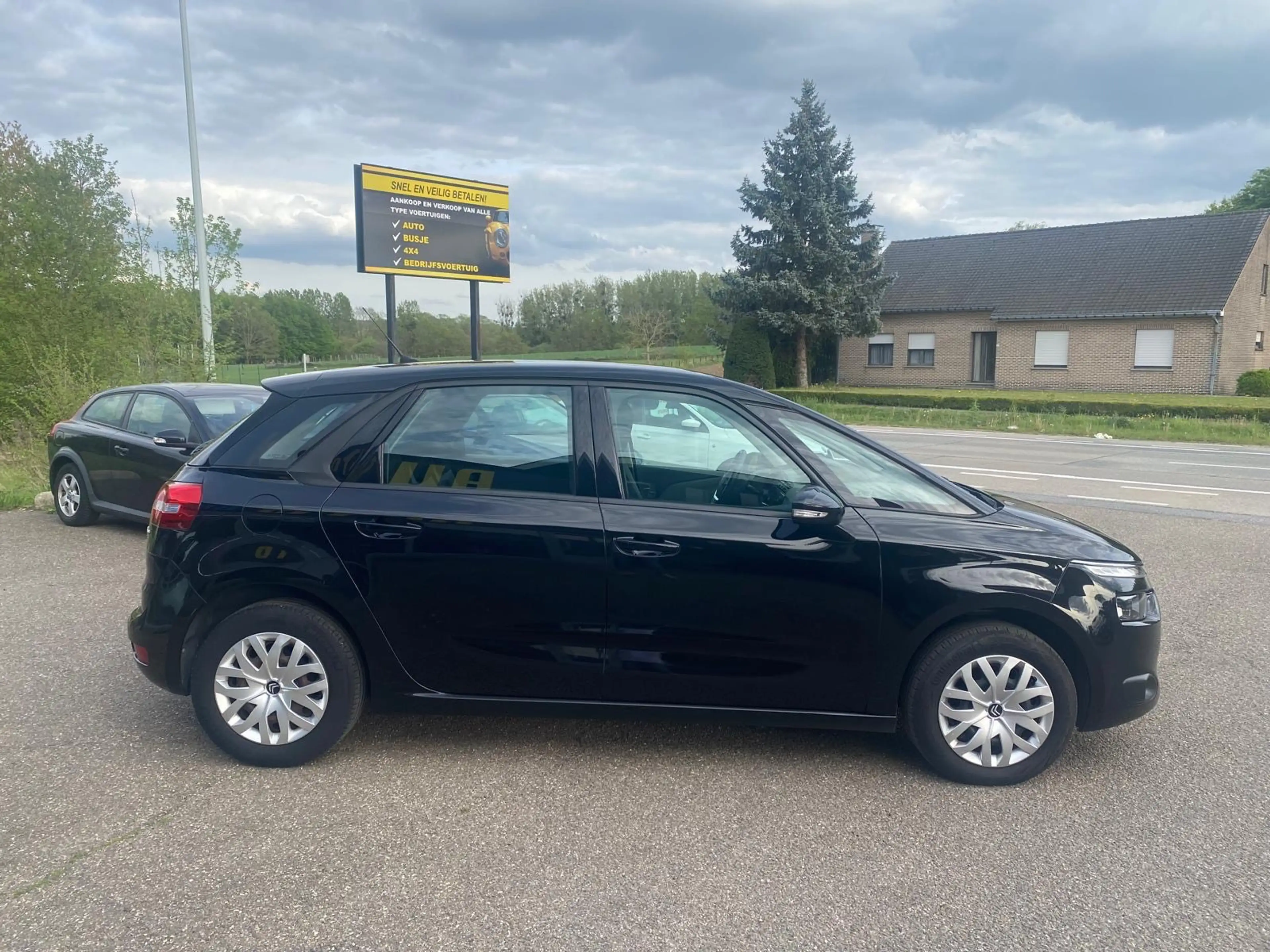 Citroen C4 Picasso 1.6 BlueHDi Attraction S Euro 6b — photo 4