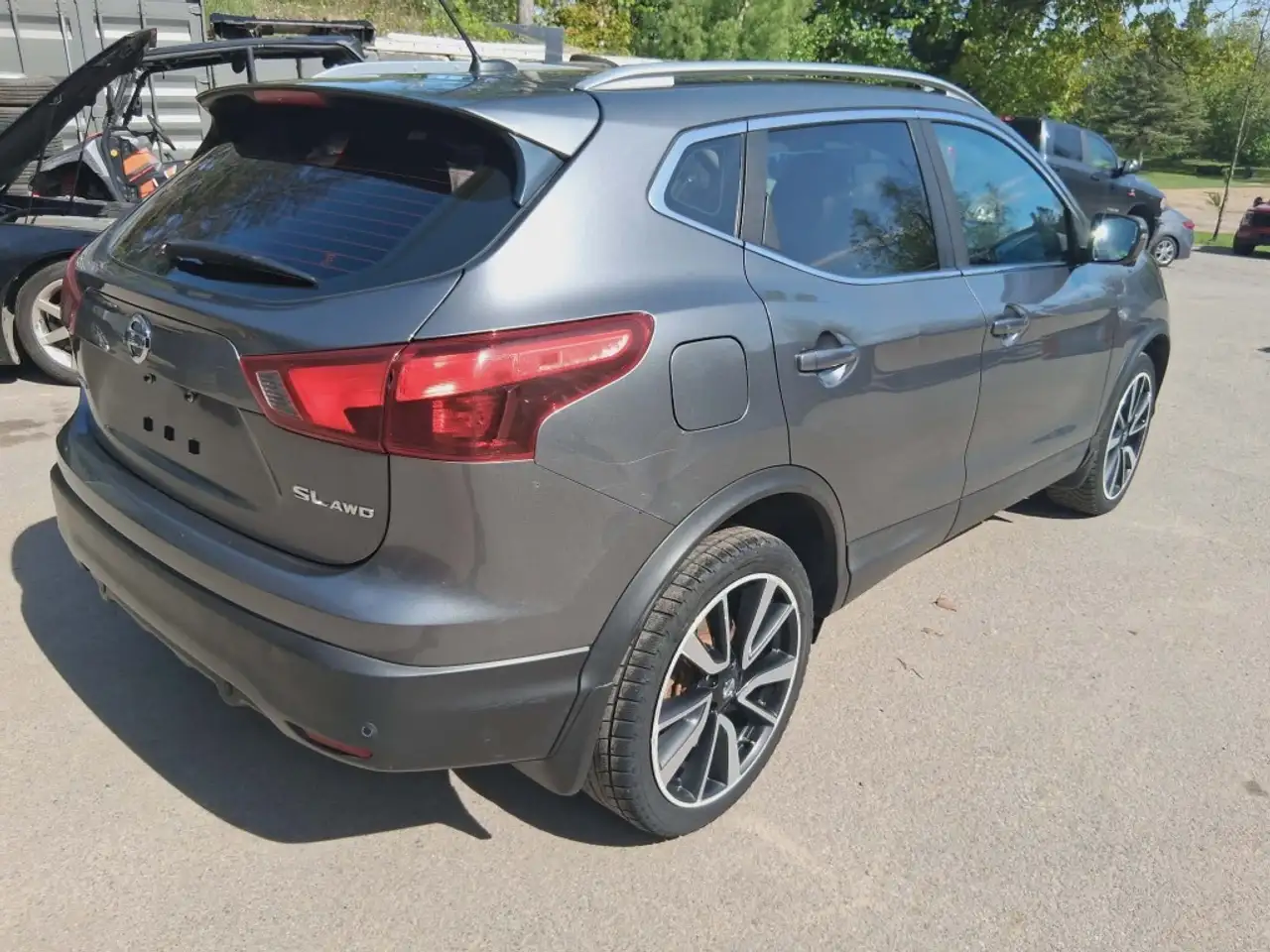 Nissan Qashqai снимка Nissan Qashqai
