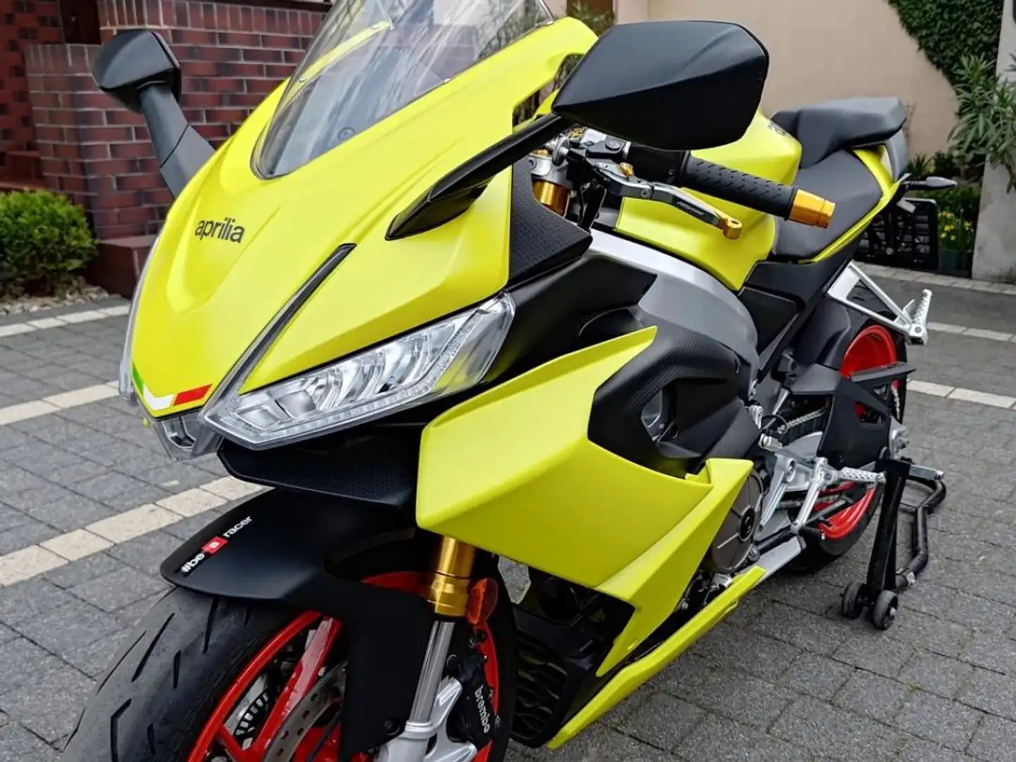 Aprilia RS 660 Жовтий - 1