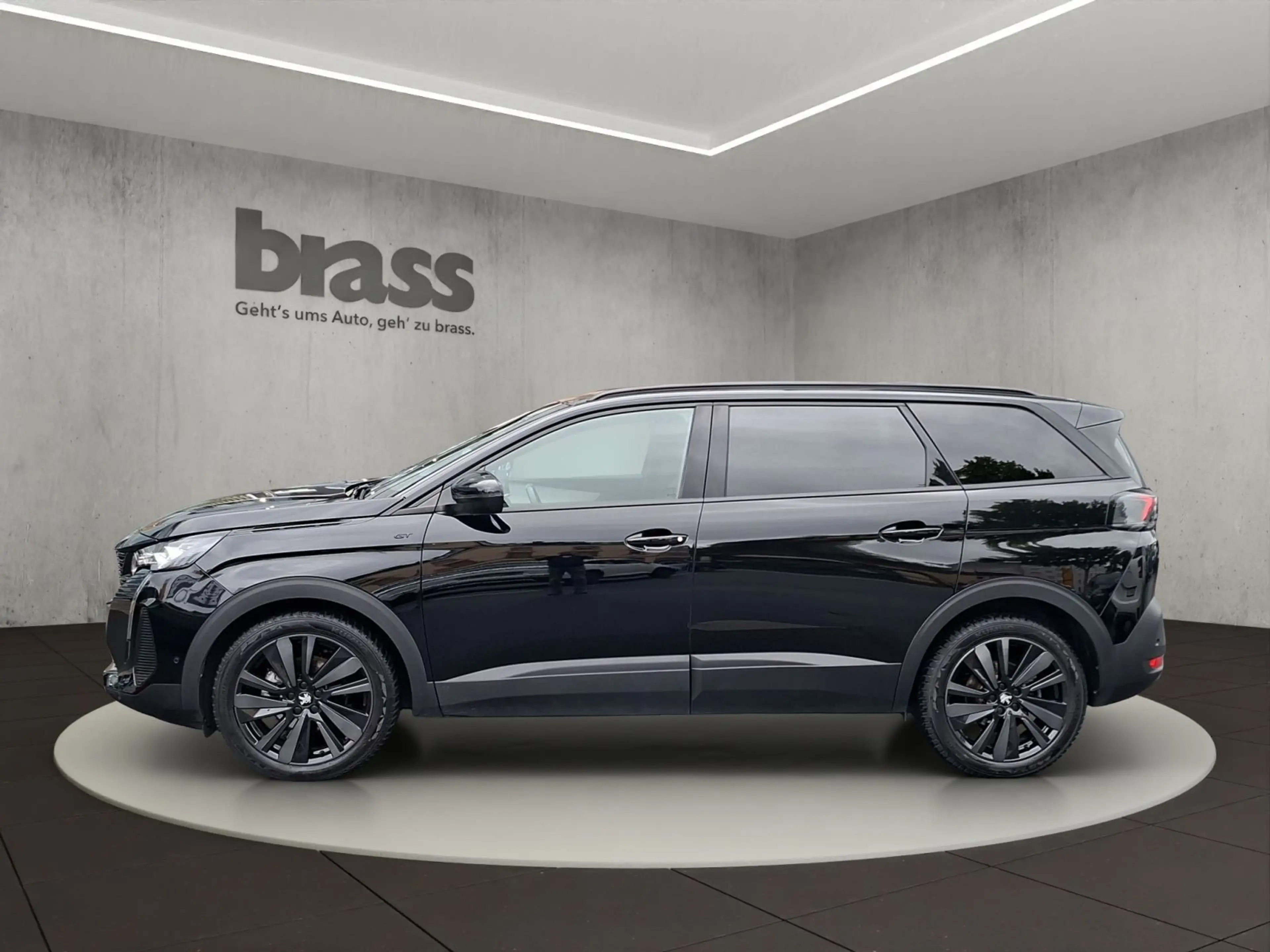 Peugeot 5008 GT HYBRID 136 e-DSC6 — photo 2