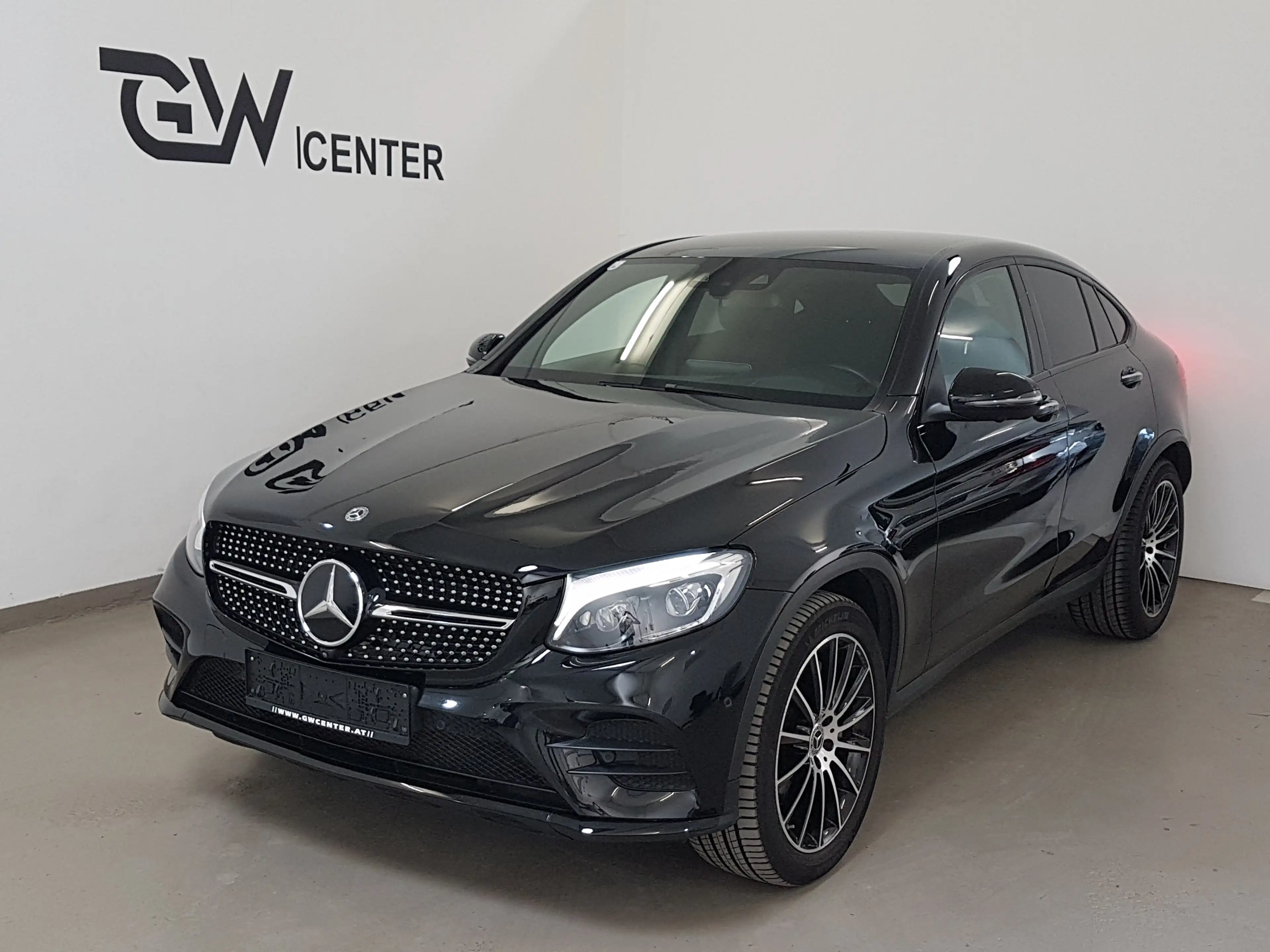 Mercedes-Benz GLC 350 d 4Matic AMG Line Airmatic 360° HUD Distronic — photo 6