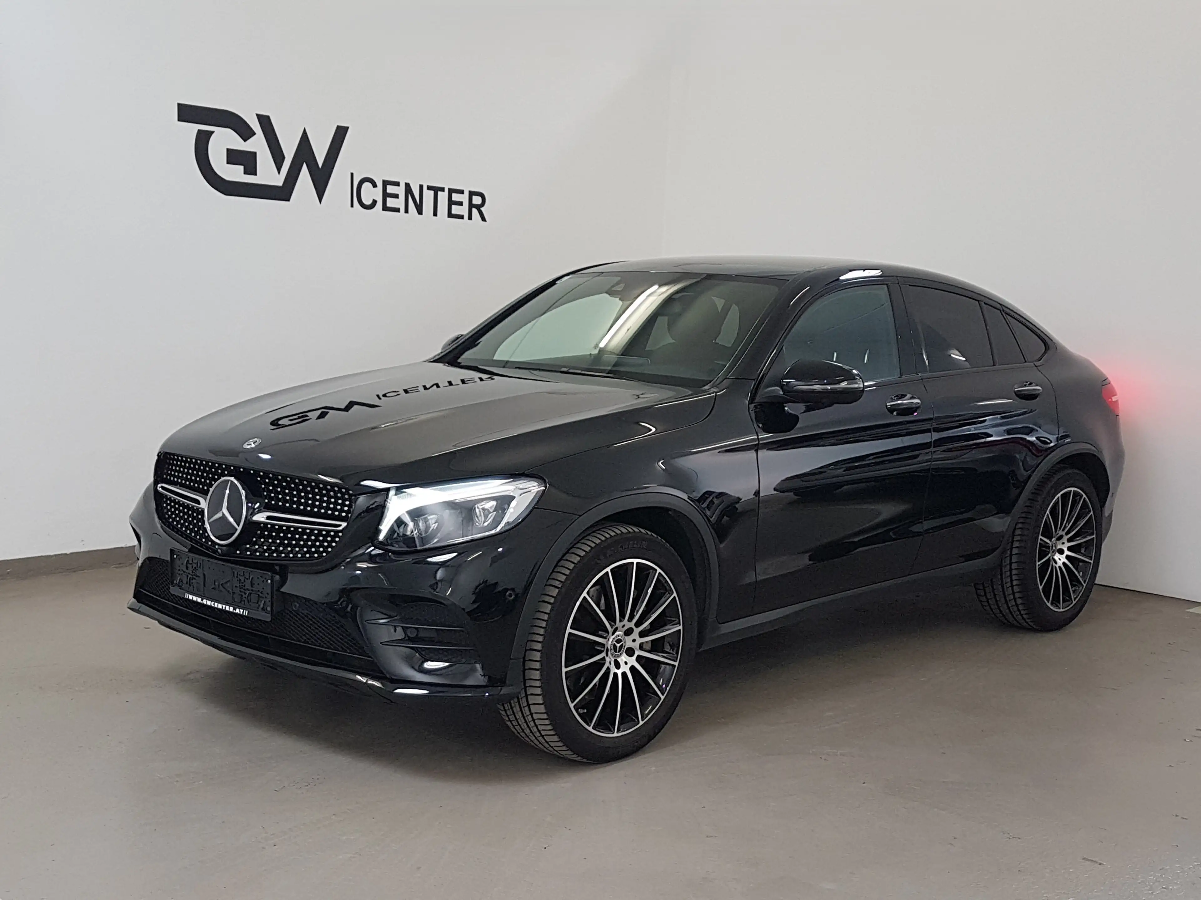 Mercedes-Benz GLC 350 d 4Matic AMG Line Airmatic 360° HUD Distronic — photo 4