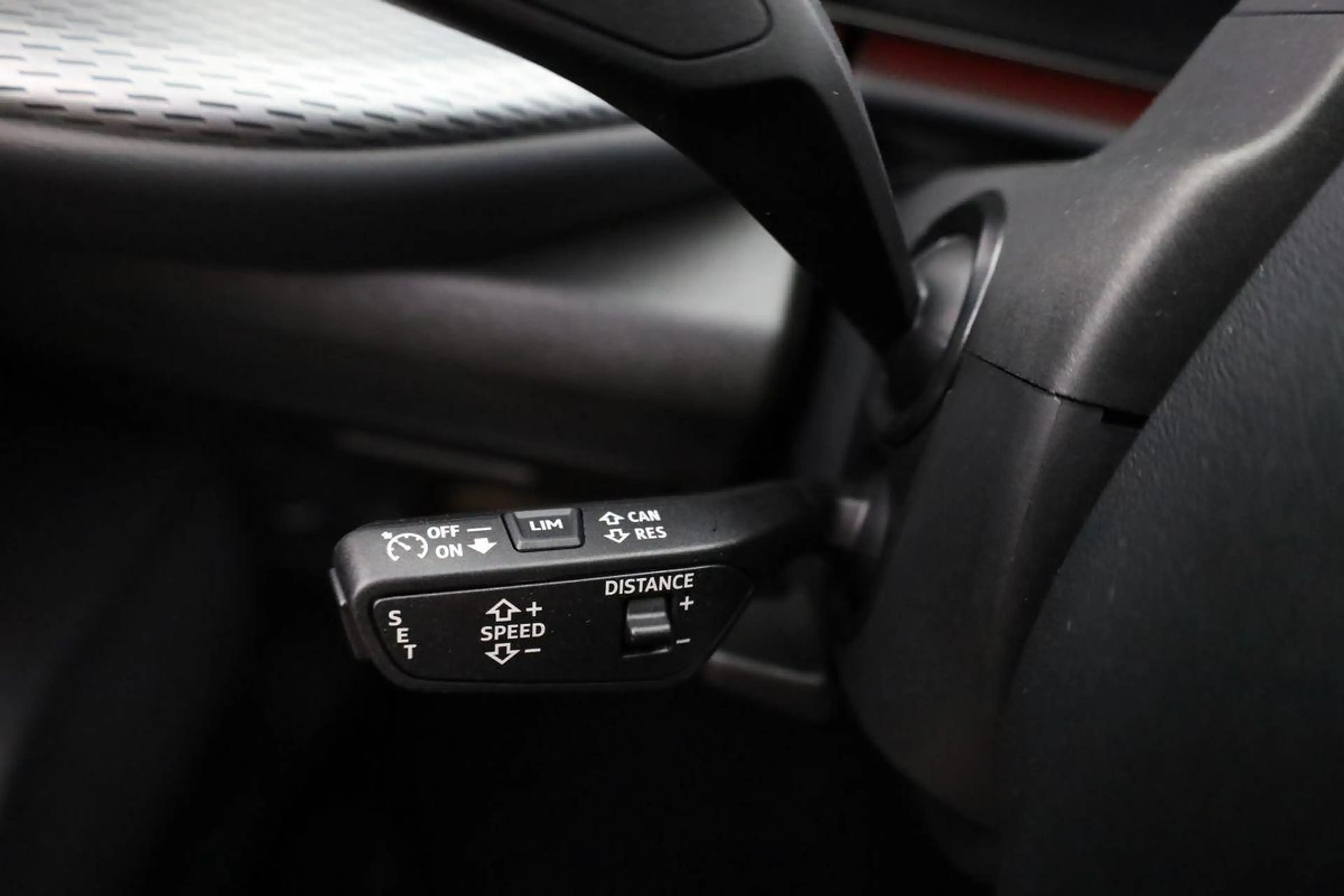 Audi Q5 3.0 TDI quattro 220 kW qu S-LINE, AHK, 20-Zoll,... — photo 8