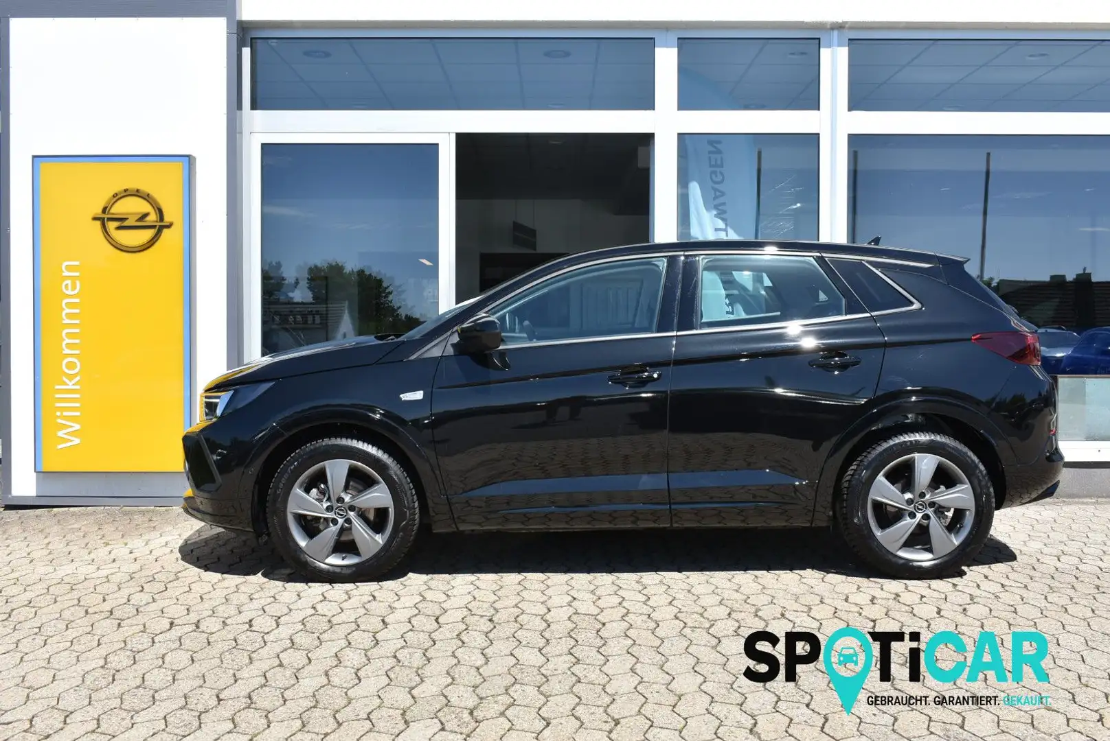 Opel Grandland X Grandland GS * AHK * Navi * Zwart - 1