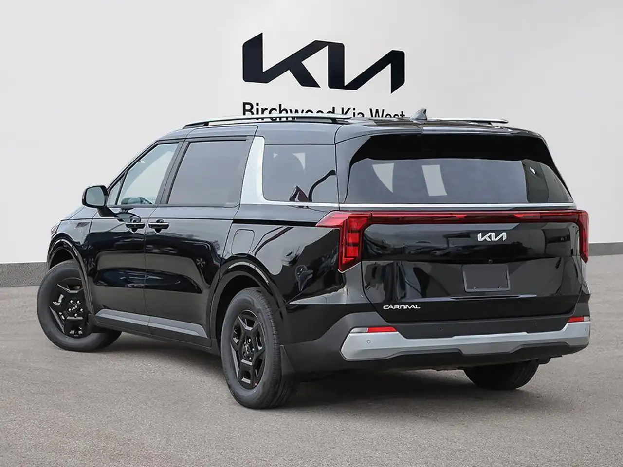 Kia Carnival снимка Kia Carnival