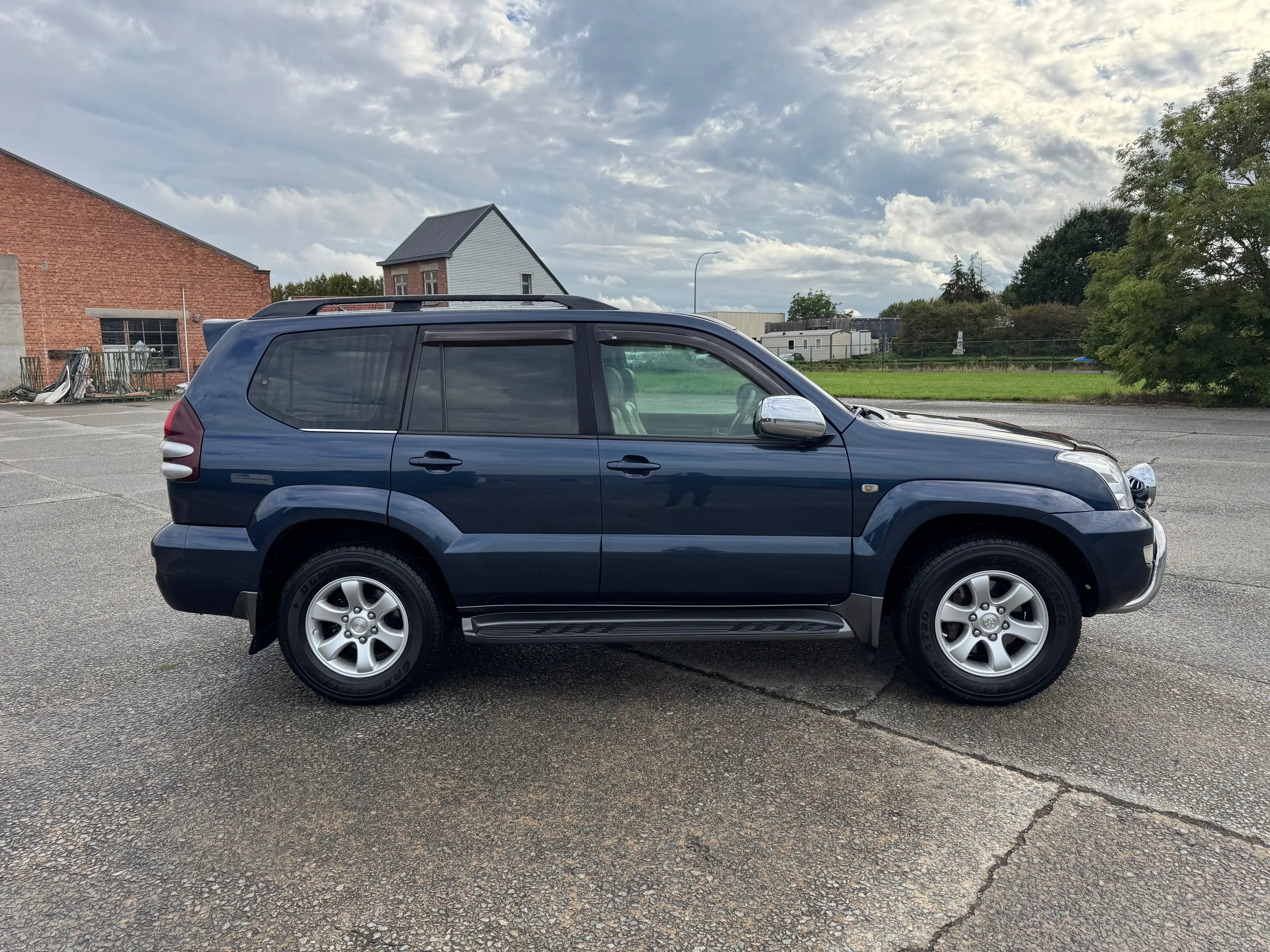 Toyota Land Cruiser 3.0 D-4D VIP / 7Place / Automaat / Export Afrik — photo 7