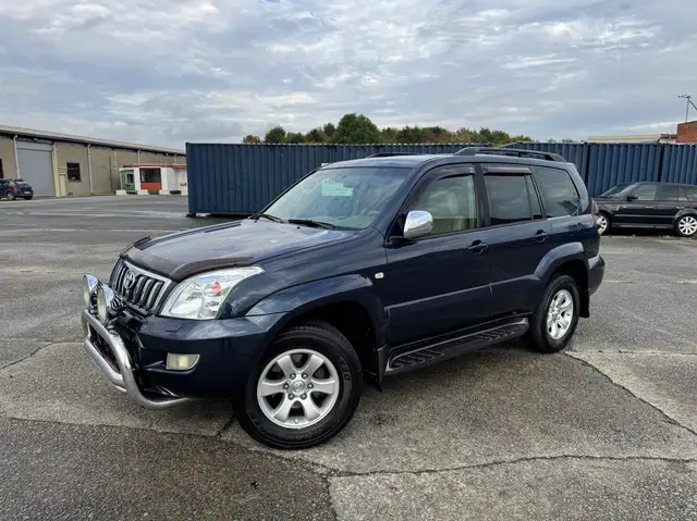 Toyota Land Cruiser 3.0 D-4D VIP / 7Place / Automaat / Export Afrik