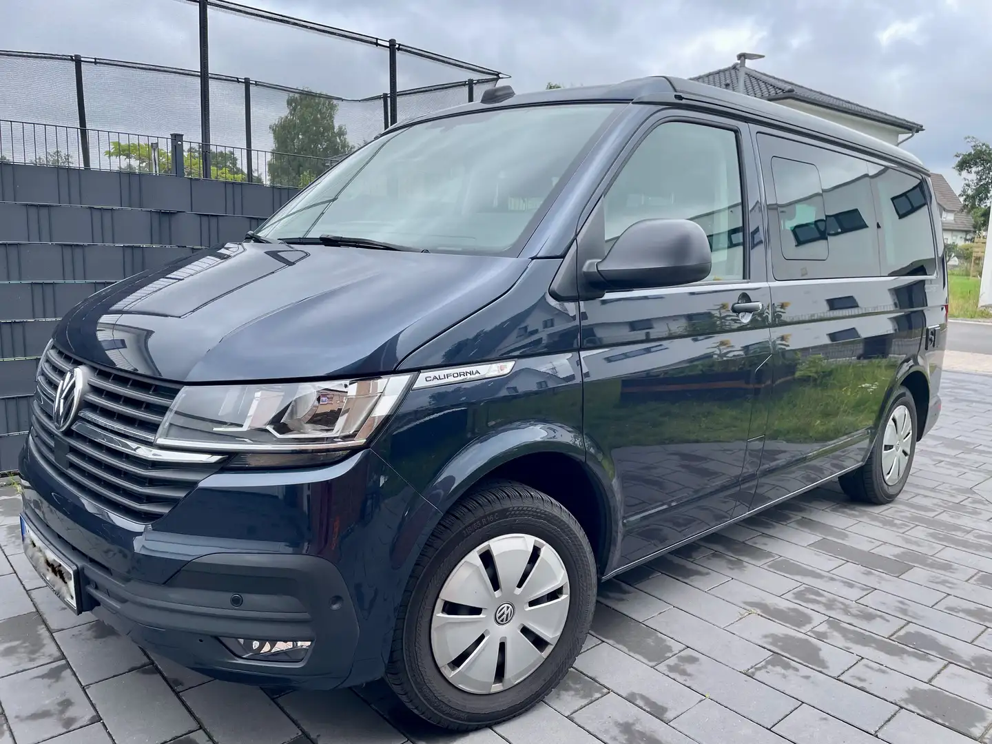 Volkswagen T6.1 California California T6.1 Coast AHK, Standheizung, 80l Tank Blauw - 2