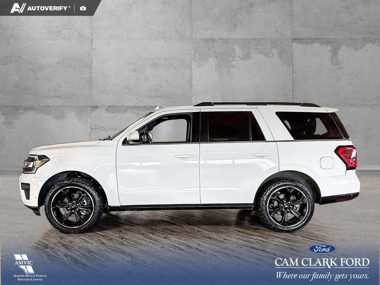 Ford Expedition снимка Ford Expedition