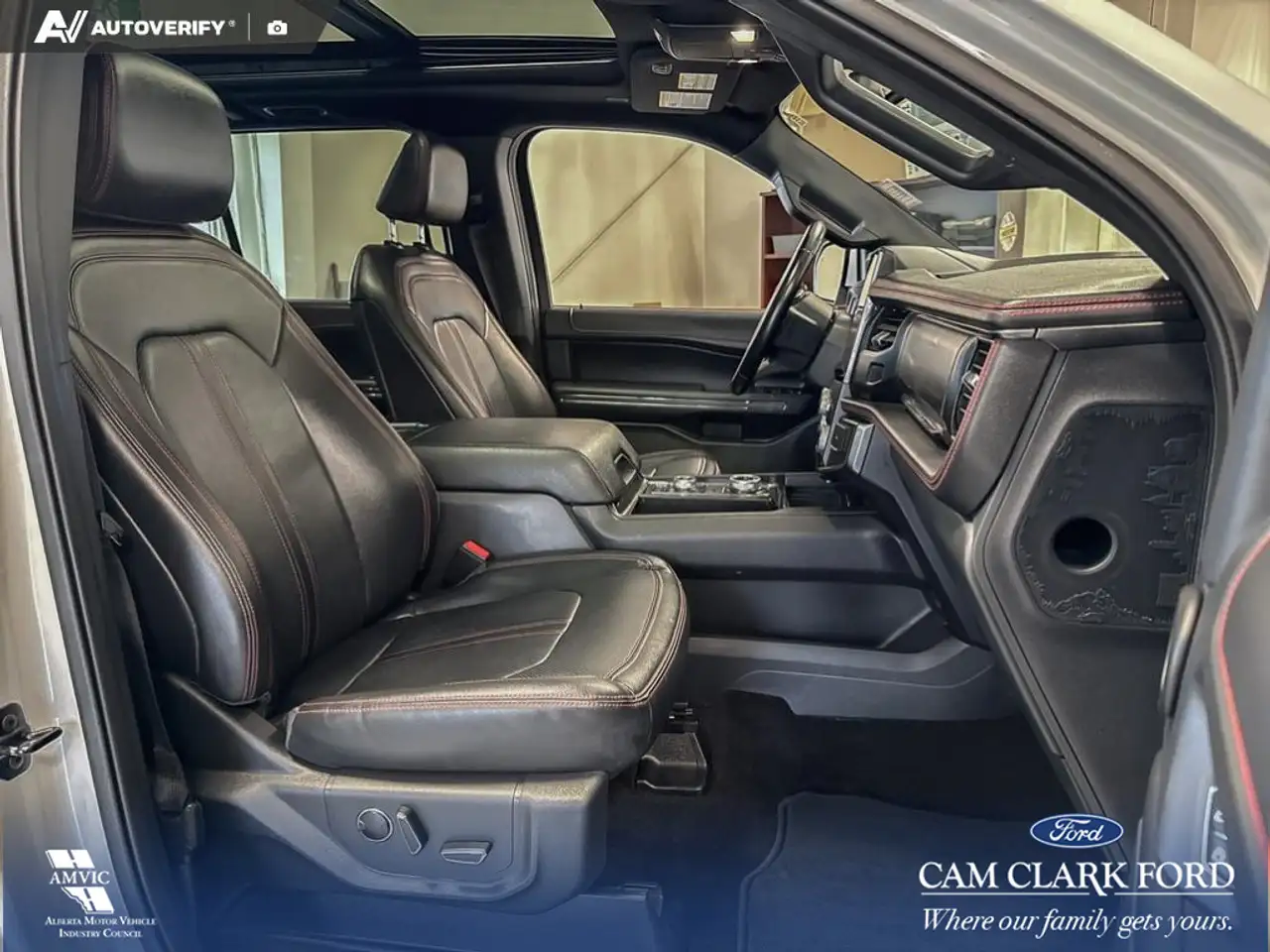 Ford Expedition снимка Ford Expedition
