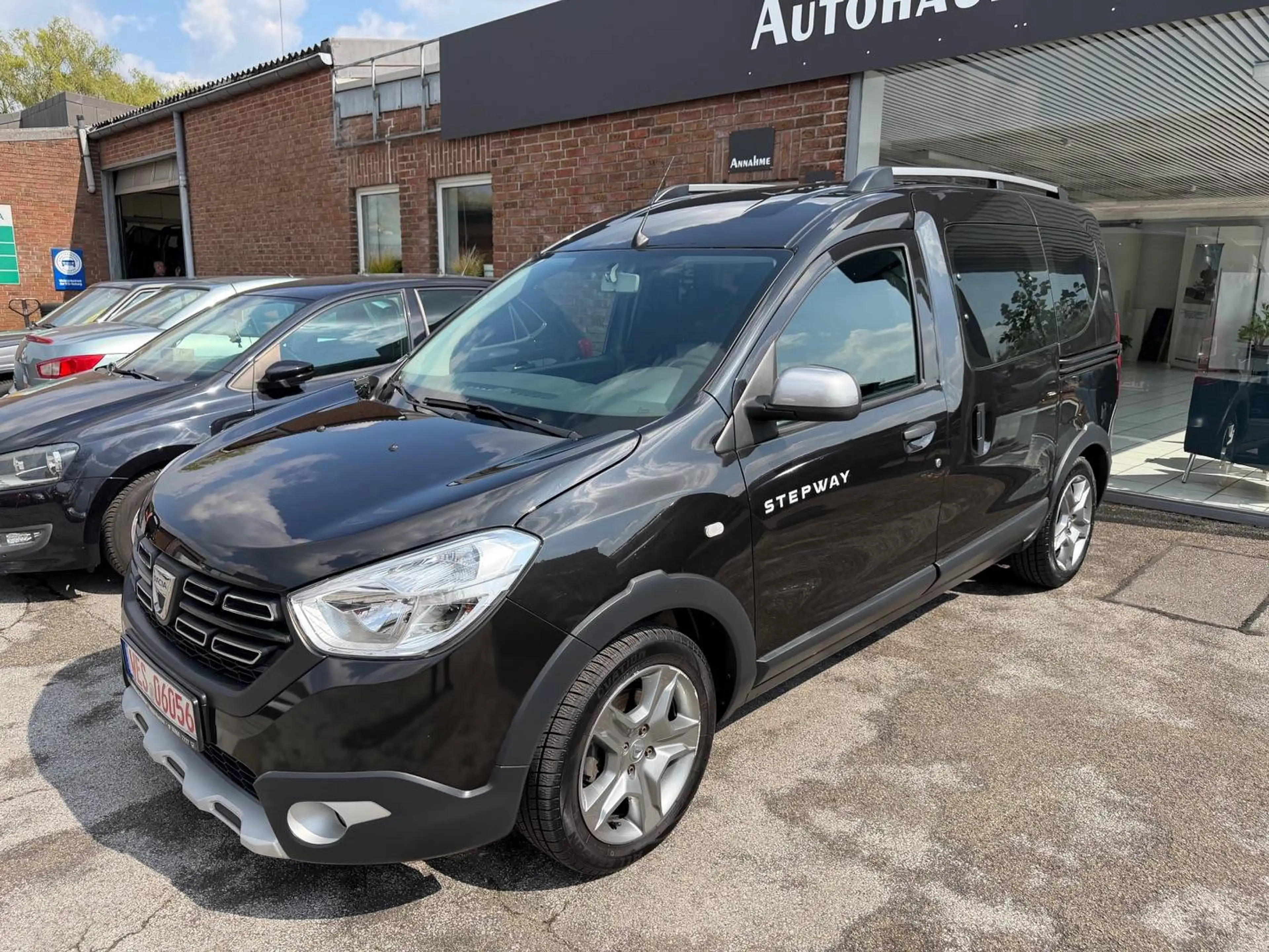 Dacia Dokker Stepway Plus Blue dCi 95 ***SOFORT***