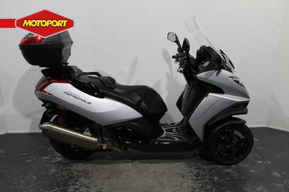 Peugeot Metropolis 400