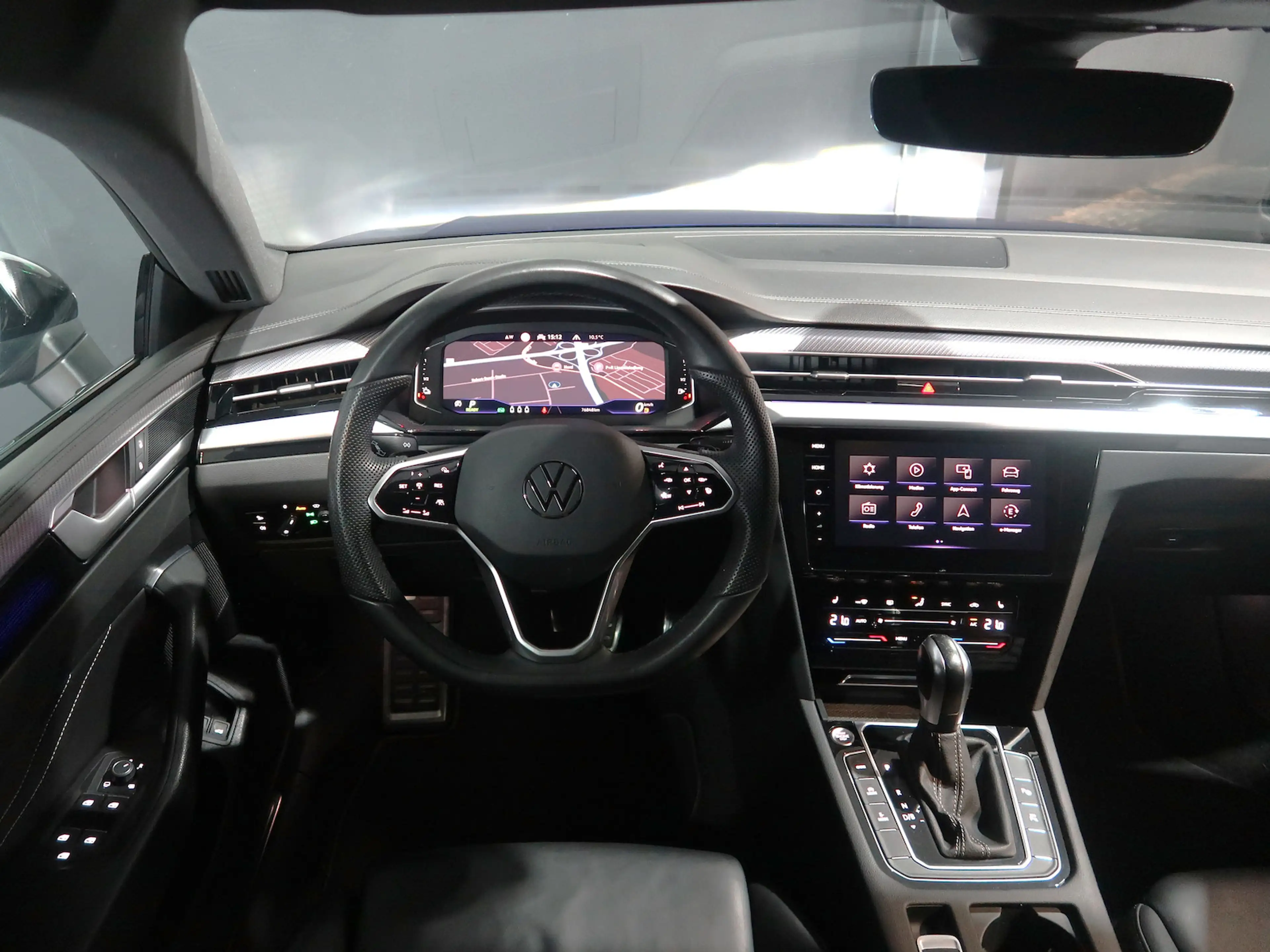 Volkswagen Arteon SB R LINE*BLACK*DCC*STDHZG*HUD*IQ*360* — photo 10