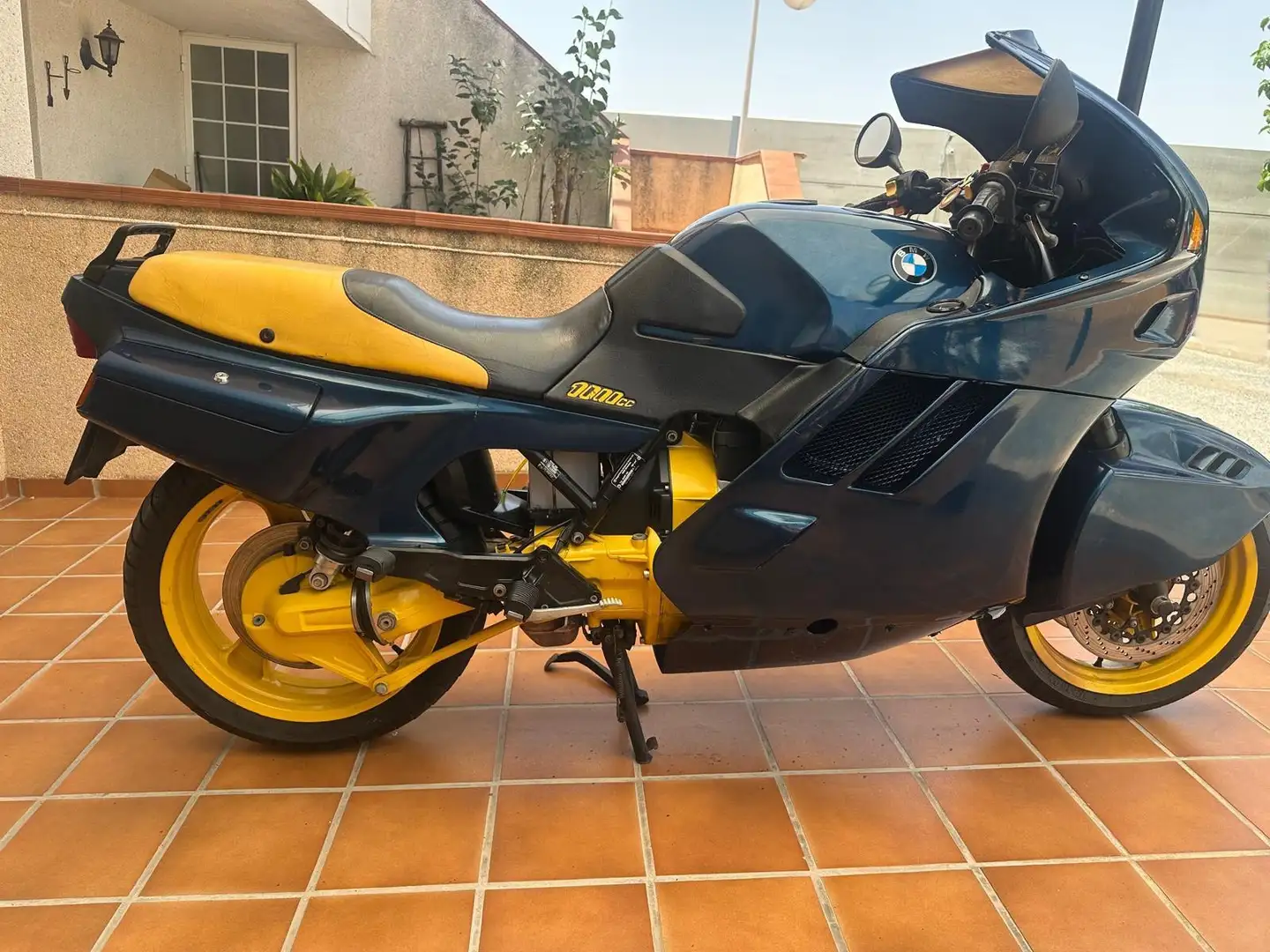 BMW K 1 - 2
