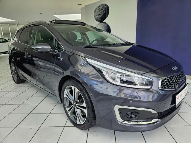 Kia Ceed SW / cee'd SW Platinum 1Hd./Aut/Leder/Panor.