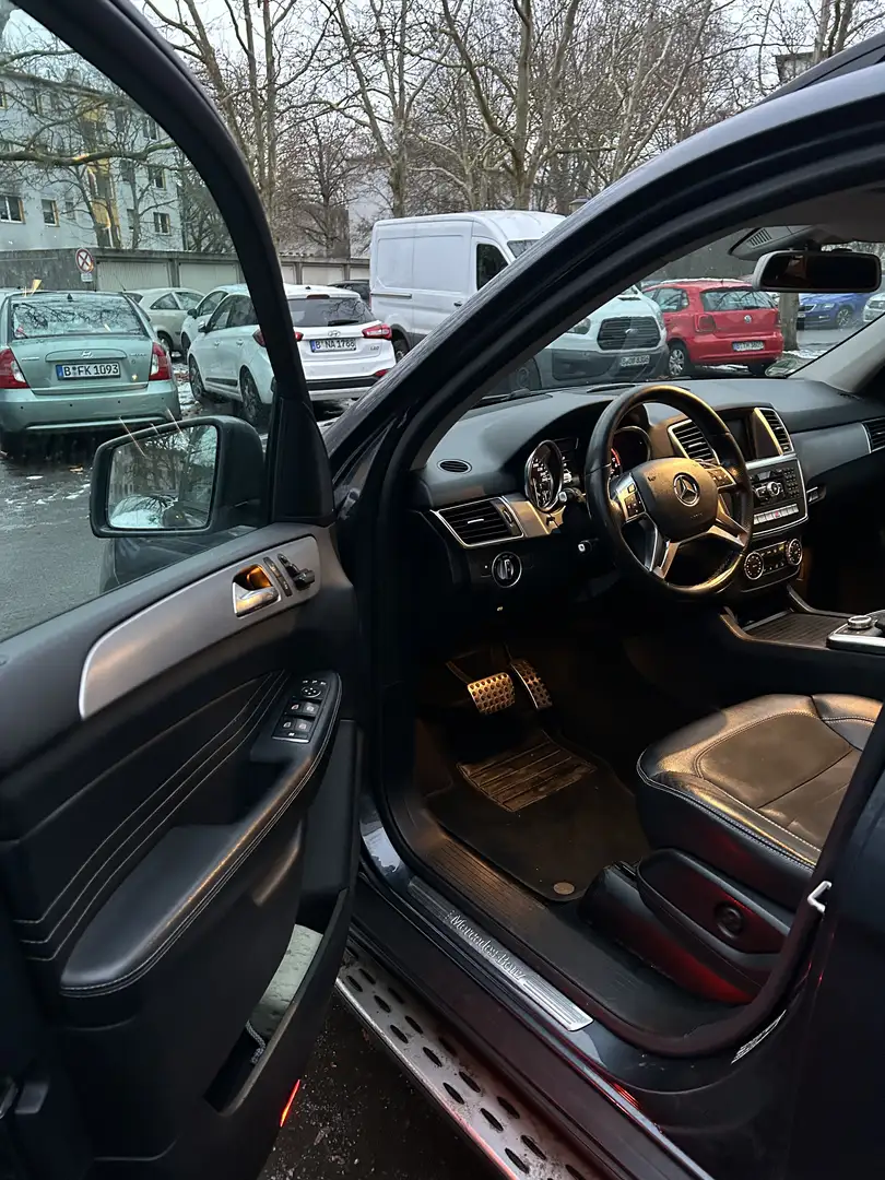 Mercedes-Benz ML 250 BlueTEC 4MATIC 7G-TRONIC - 2