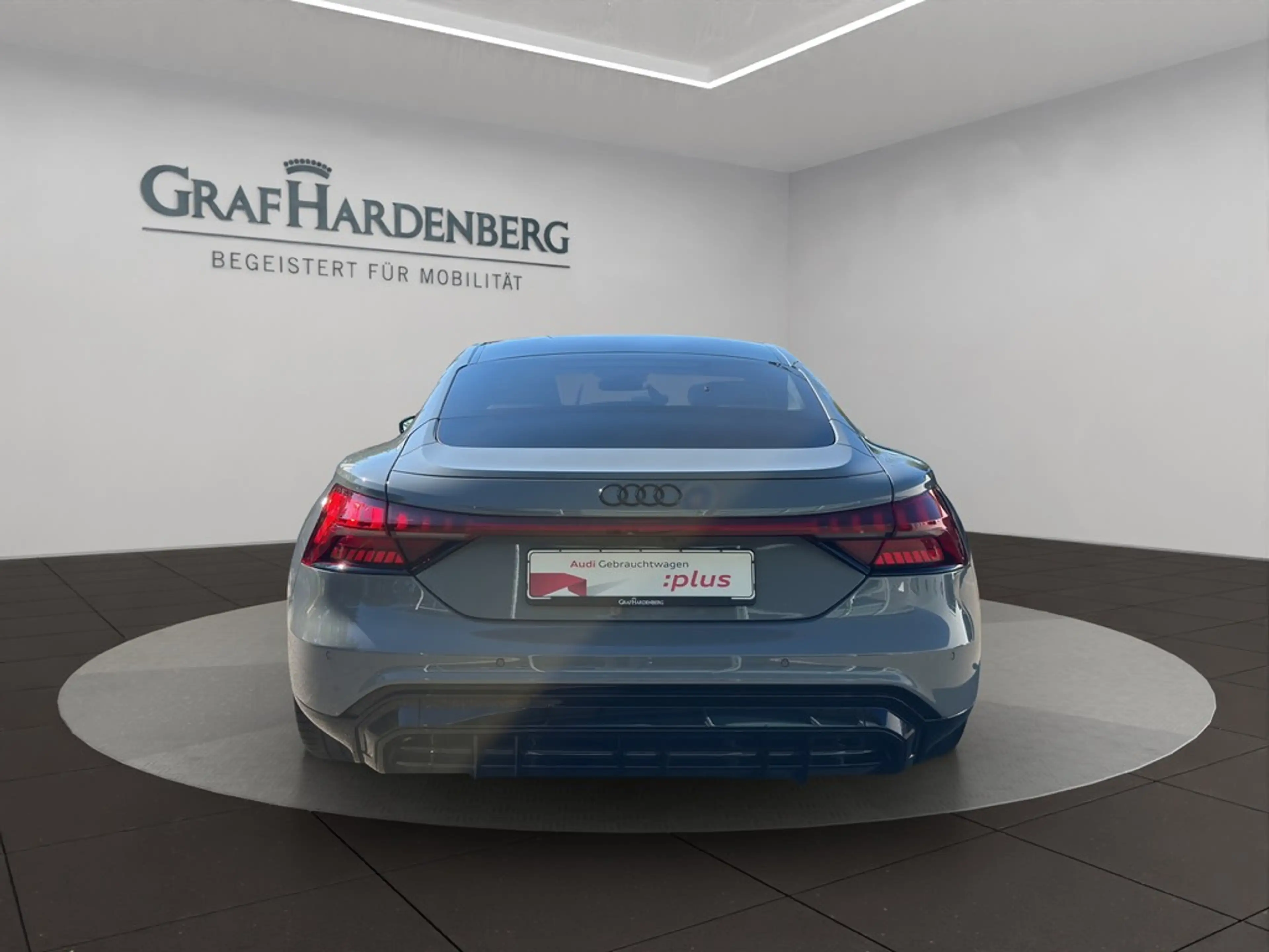 Audi e-tron GT Quattro Luftfederung B&O — photo 5
