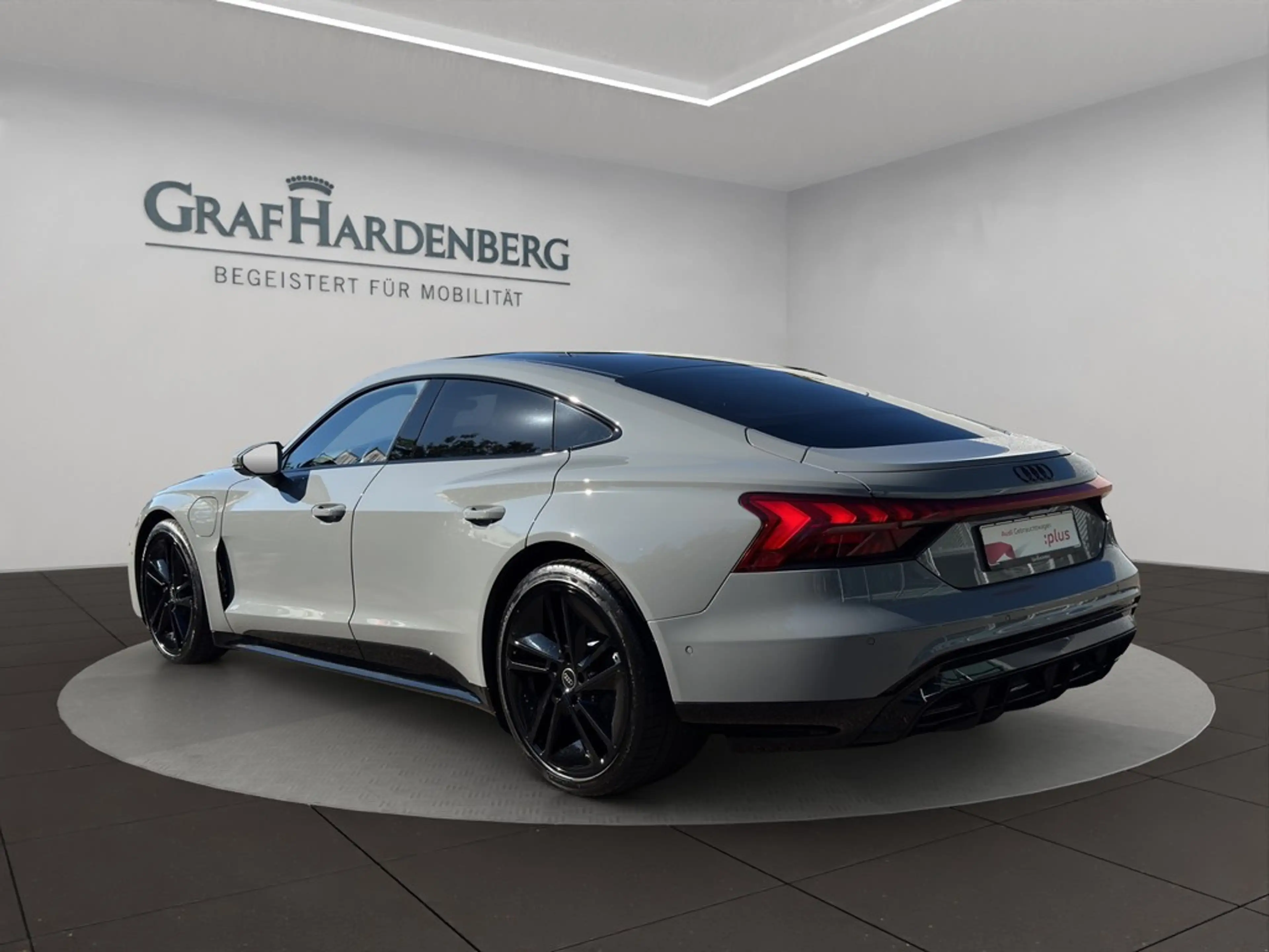 Audi e-tron GT Quattro Luftfederung B&O — photo 4