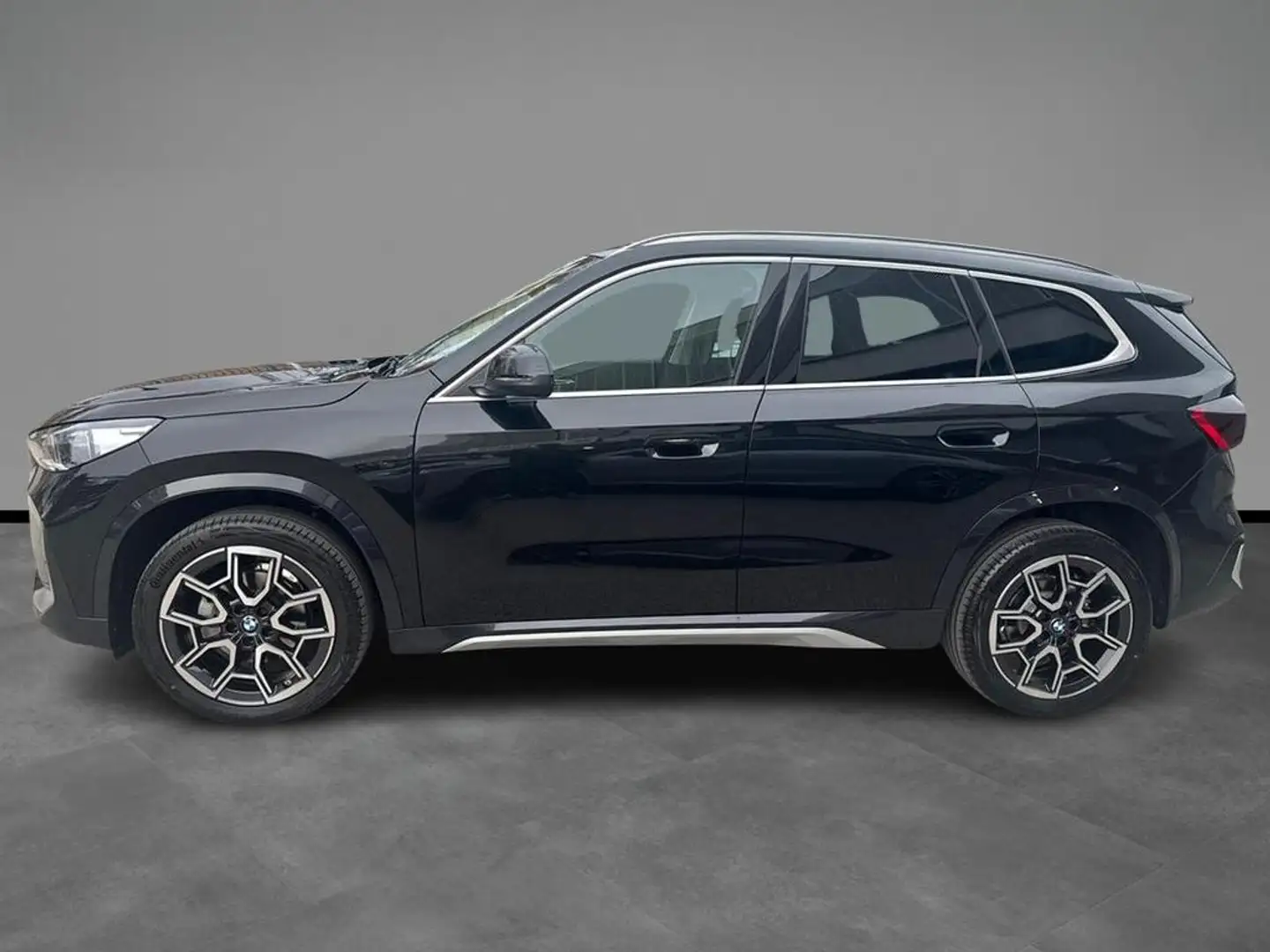 BMW X1 sdrive18i X-Line auto Nero - 2