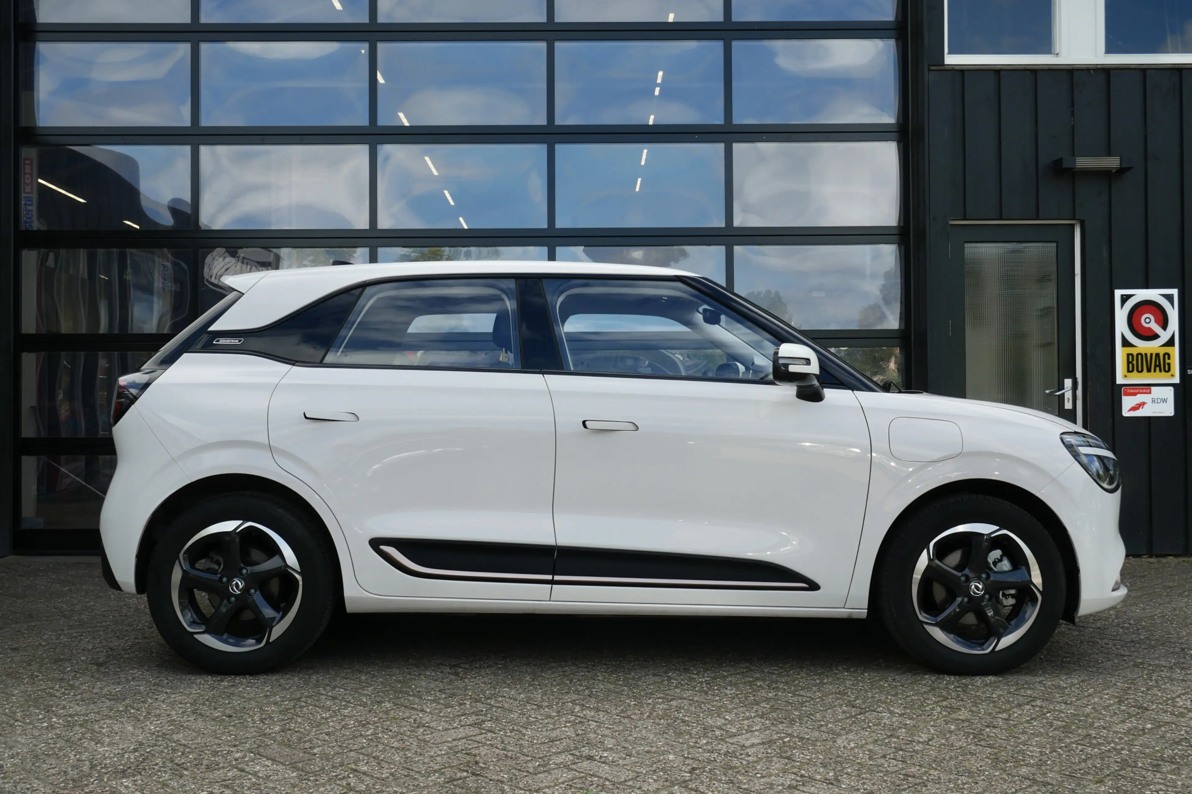 Dongfeng Box Launch Edition 42 kWh | 360° | Memory | Leder | Ad — photo 4