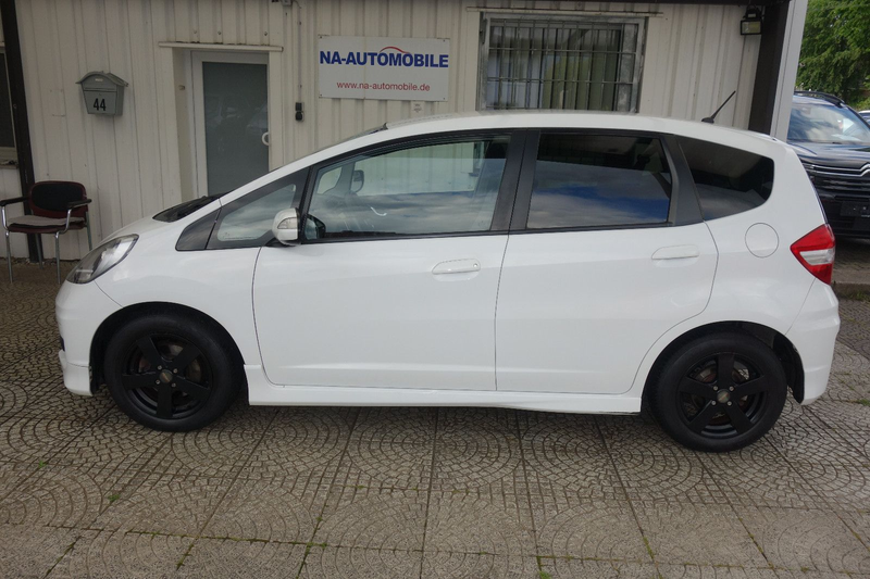 Honda Jazz 1.4 Si/Automatik,Klima,Navi,1-Hand.TÜV.2028 — photo 2