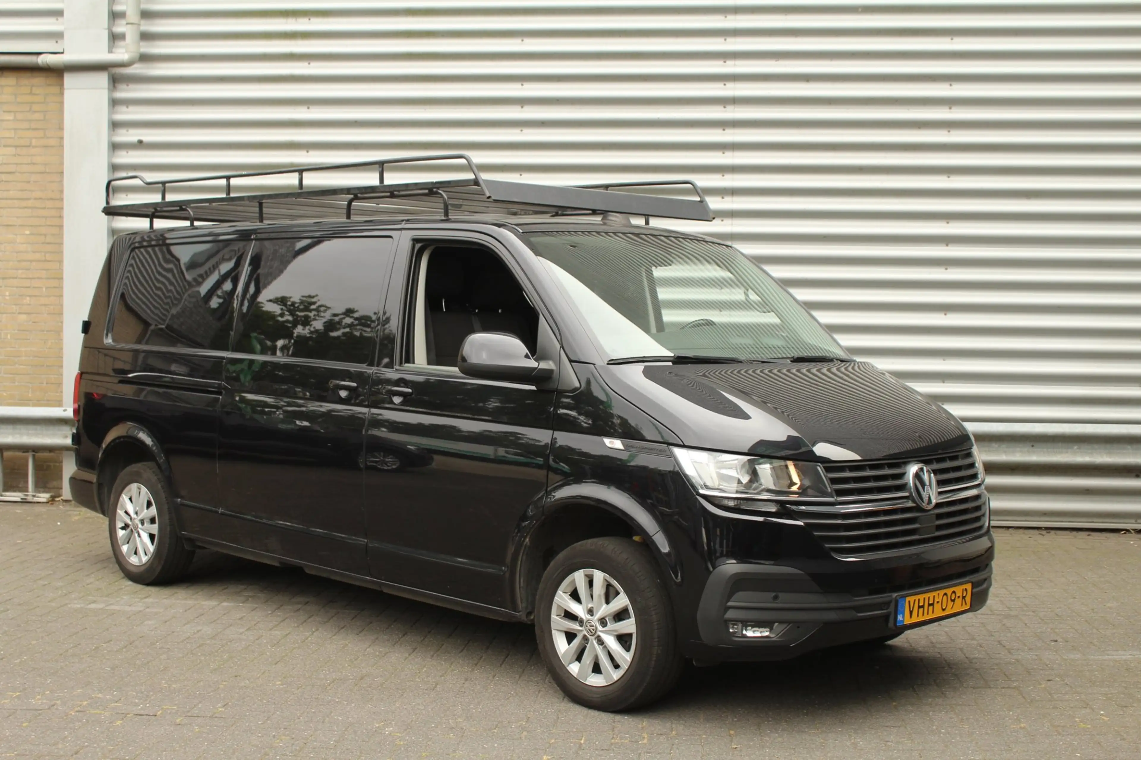 Volkswagen Transporter 2.0 TDI 150pk L2H1 28 Navigatie Trekhaak Imperiaal — photo 3