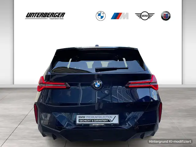 BMW X3 view 5