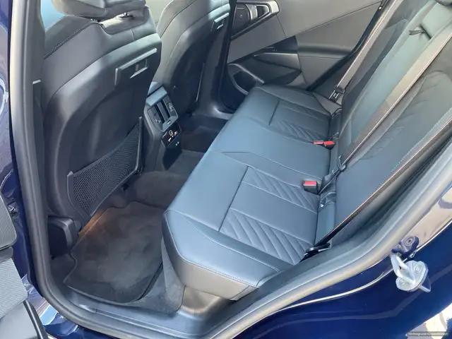 BMW X3 view 11