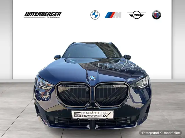 BMW X3 view 2