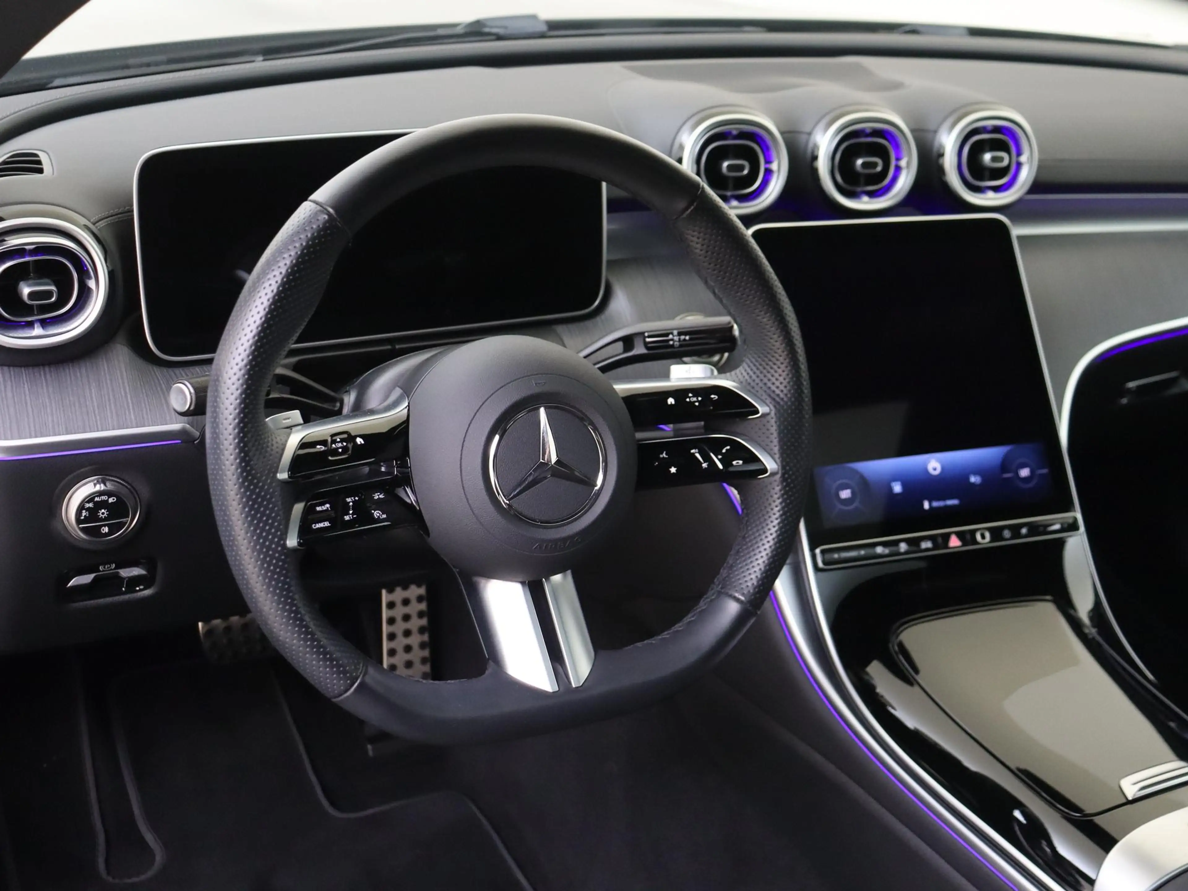 Mercedes-Benz CLE 300 Coupé e AMG Line Panoramadak/ 19 inch/ Night/ Burm — photo 10