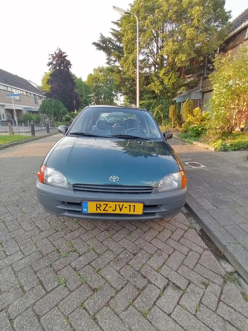 Toyota Starlet 1.3-16V Verde - 2